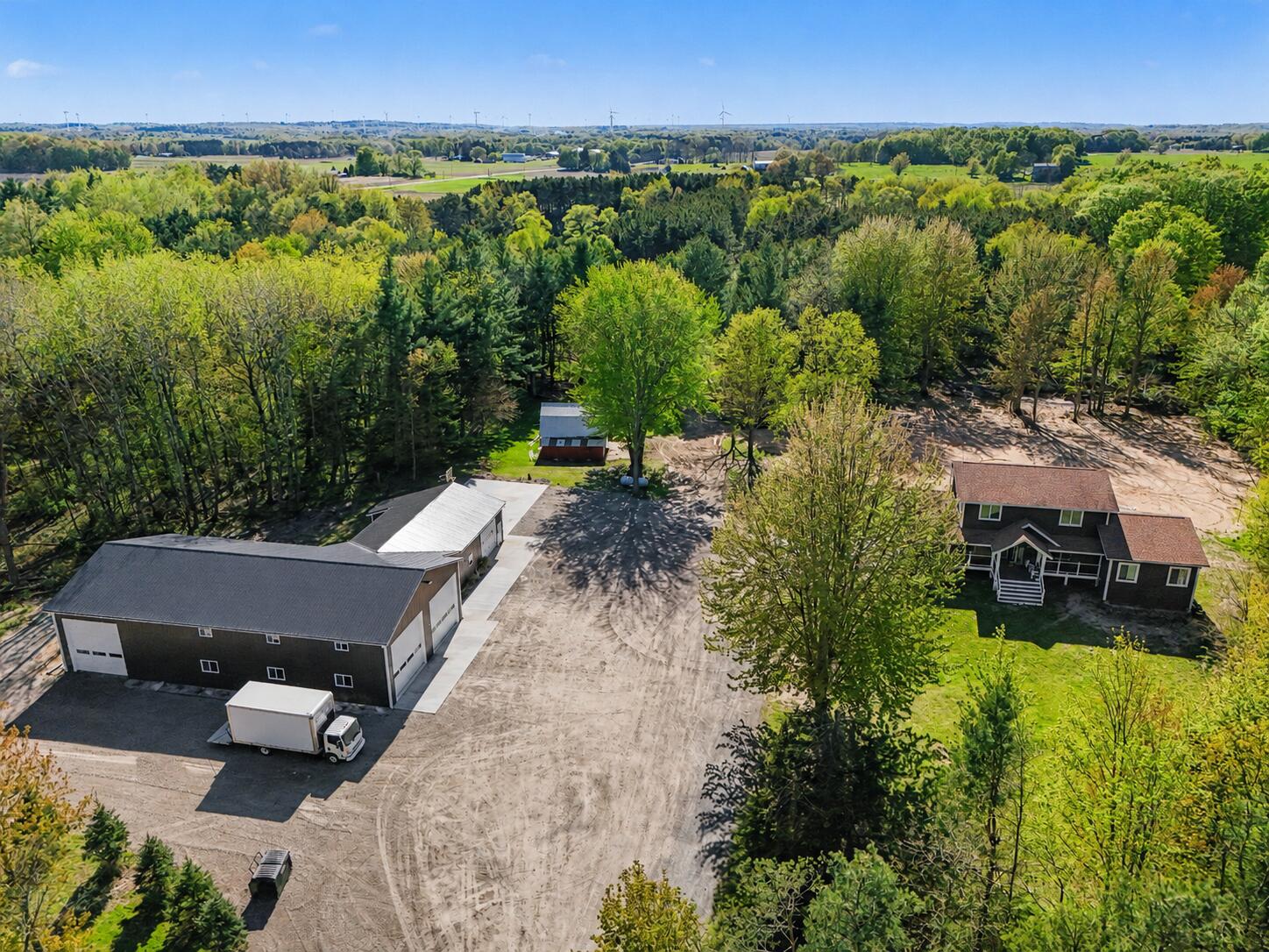2611 S Scottville Road
