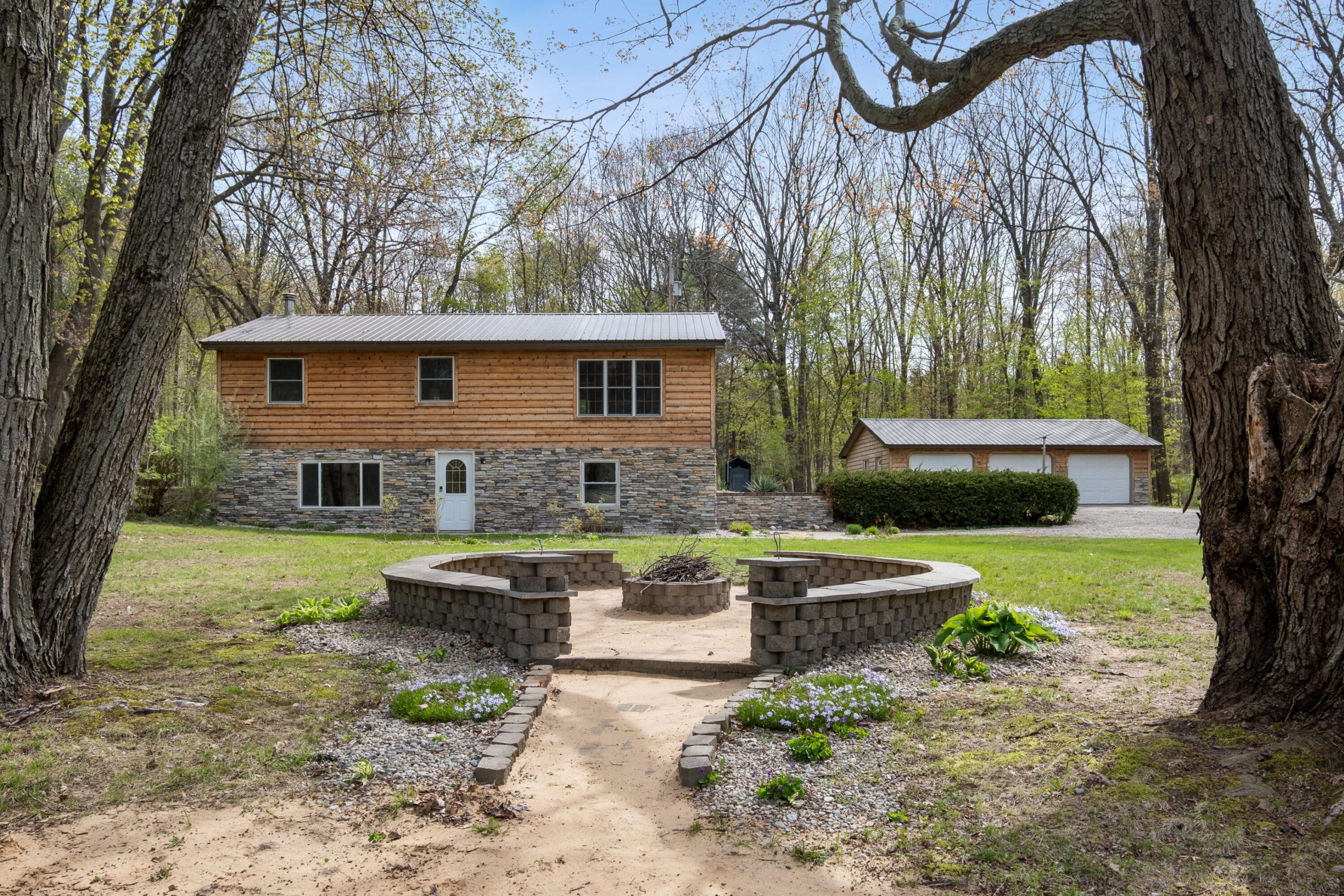 3378 W Klees Road