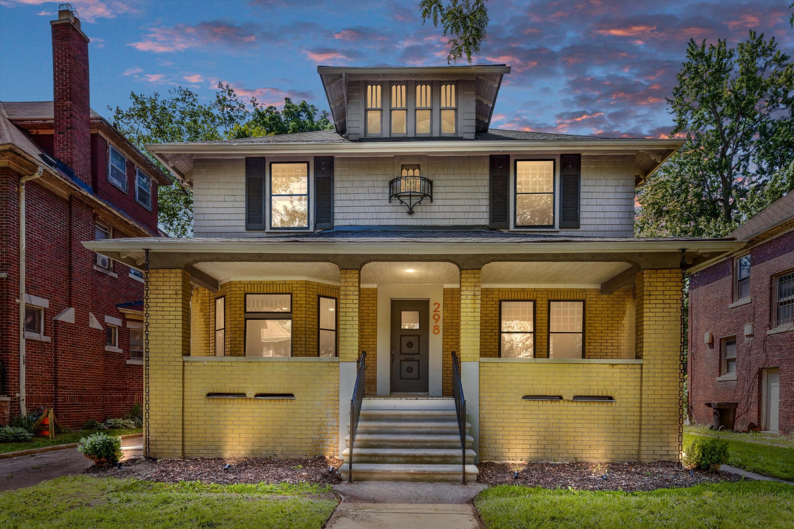 298 Josephine Street