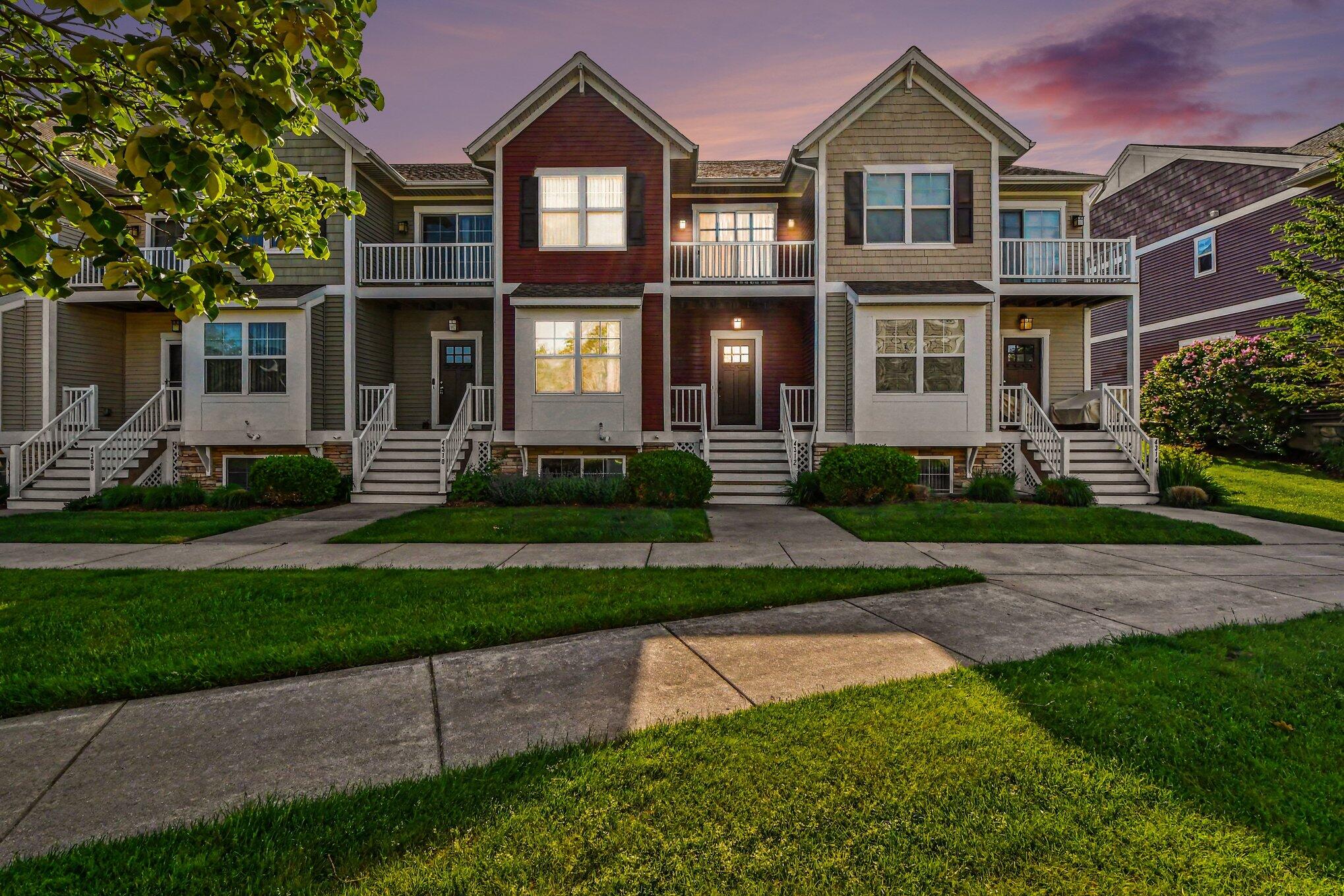 4312 St Annes Avenue SE Unit: 12