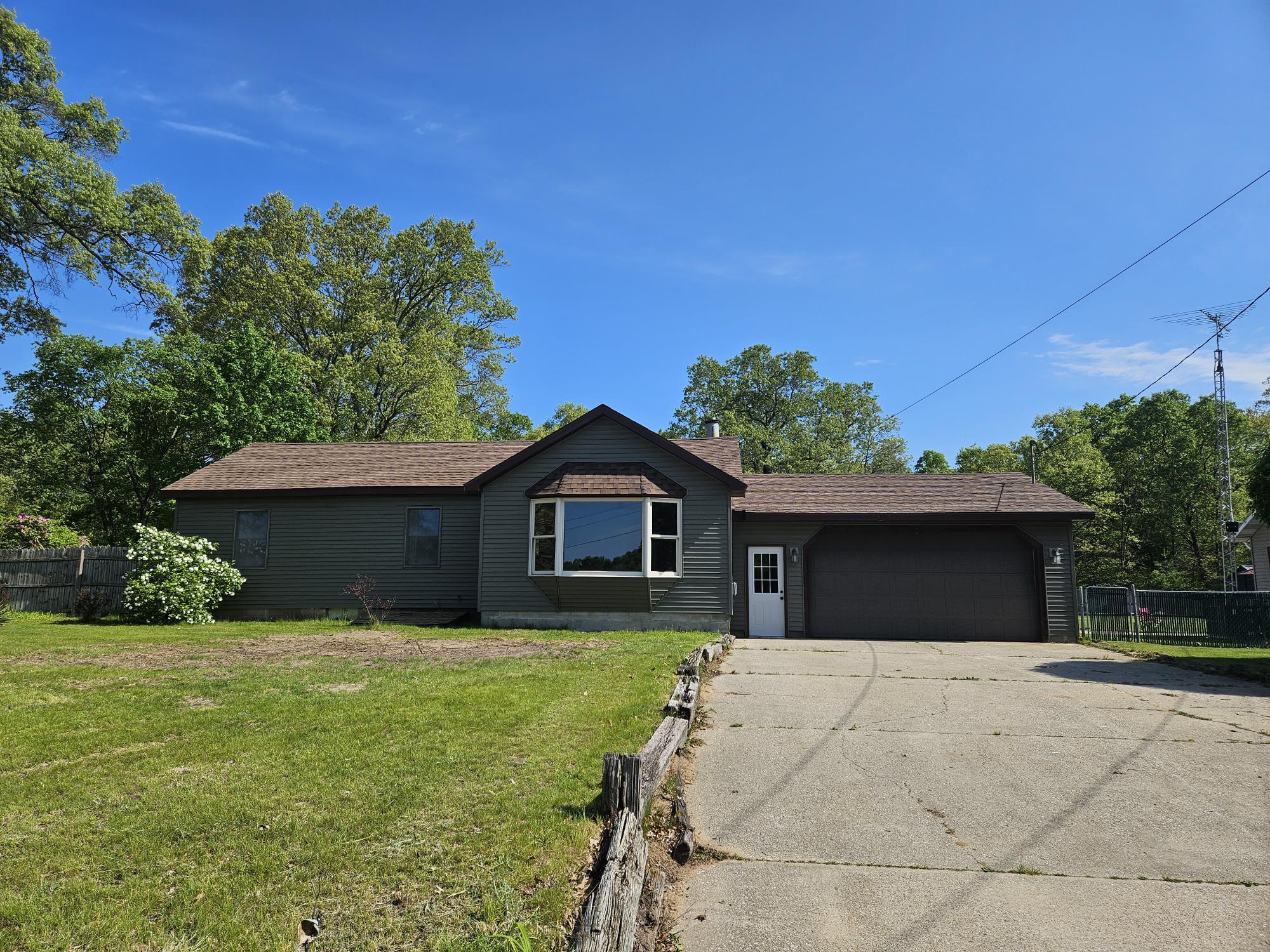 1090 Holton Whitehall Road