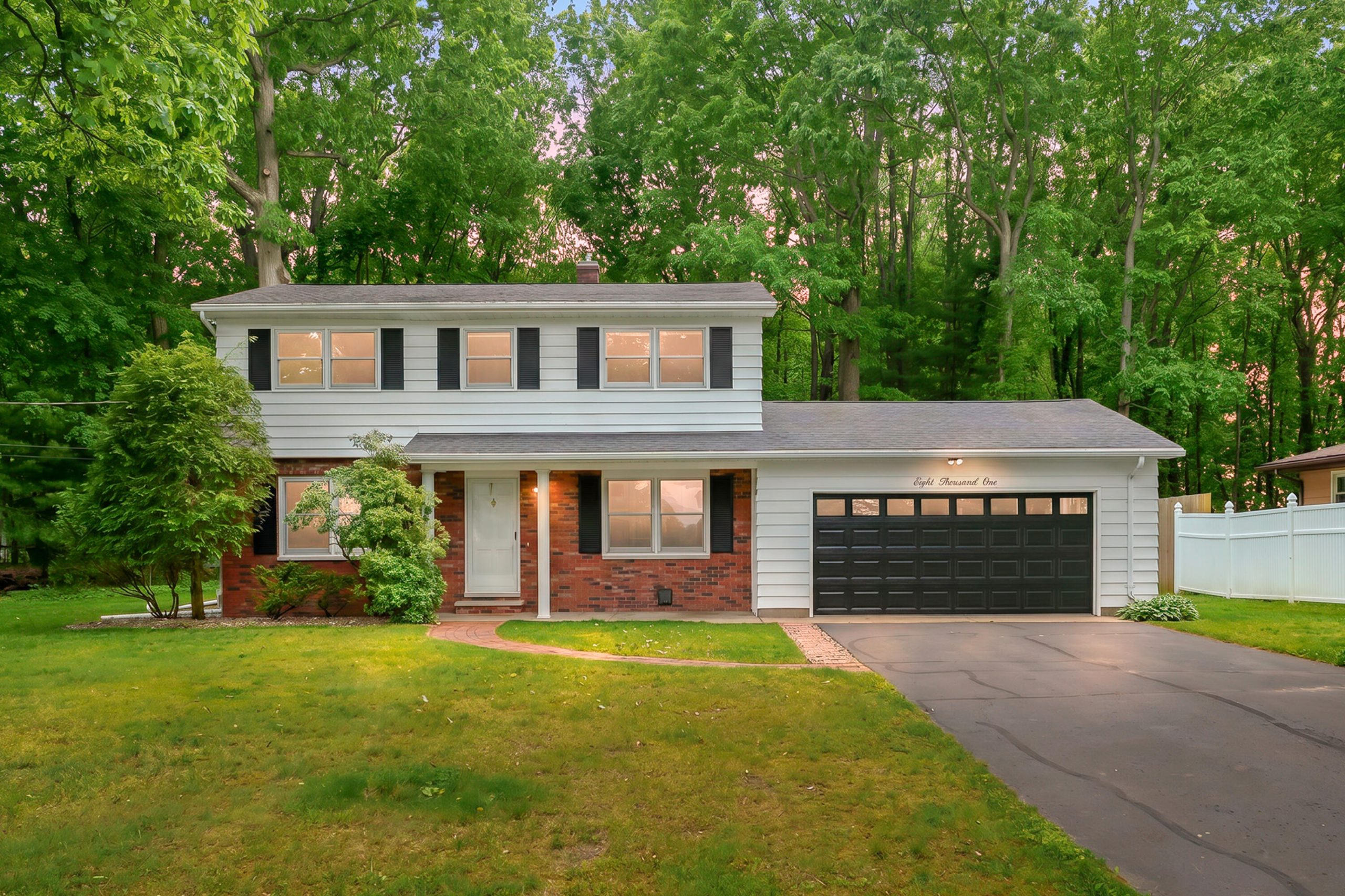 8001 Greenfield Shores Drive