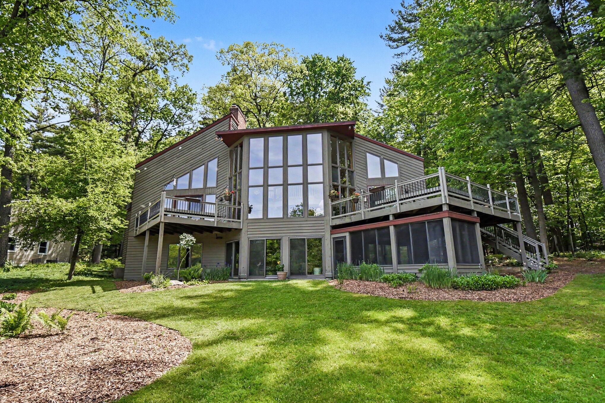 1843 Timber Trail Drive SE