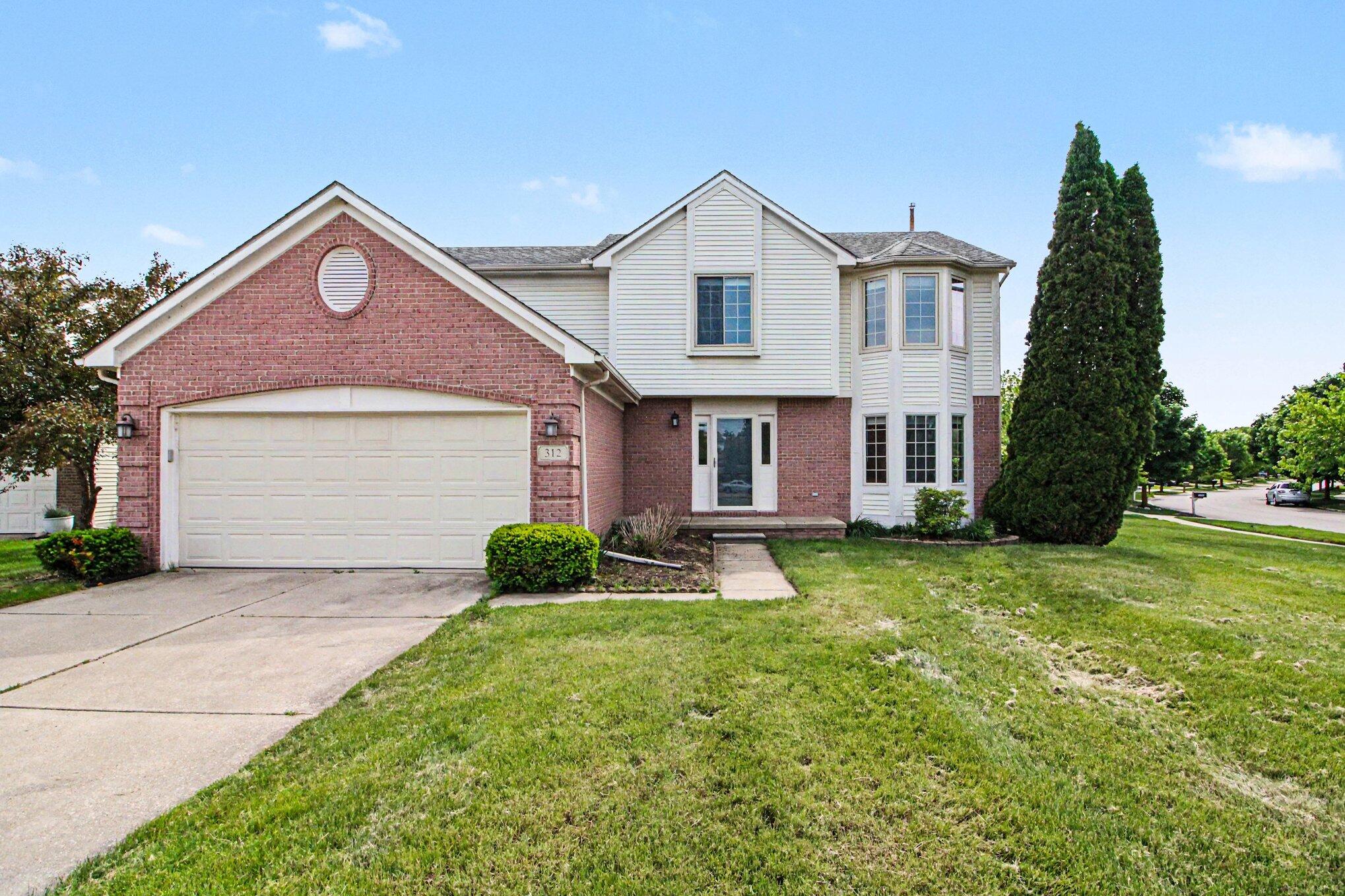 312 Redrock Court