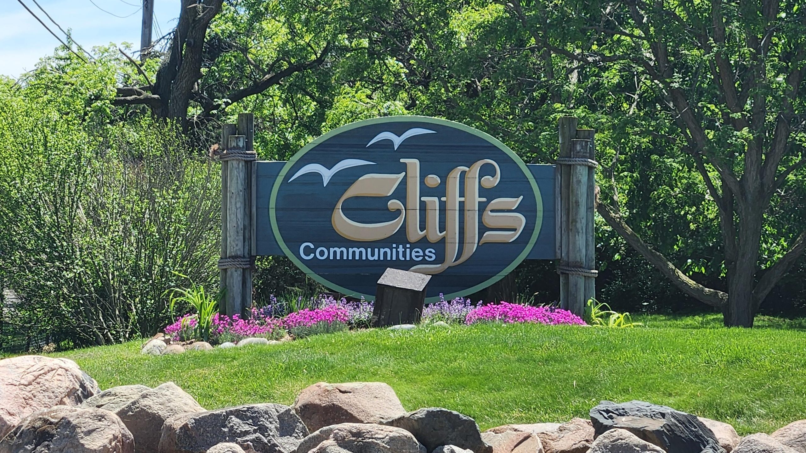 804 Cliffs Drive Unit: 205 F