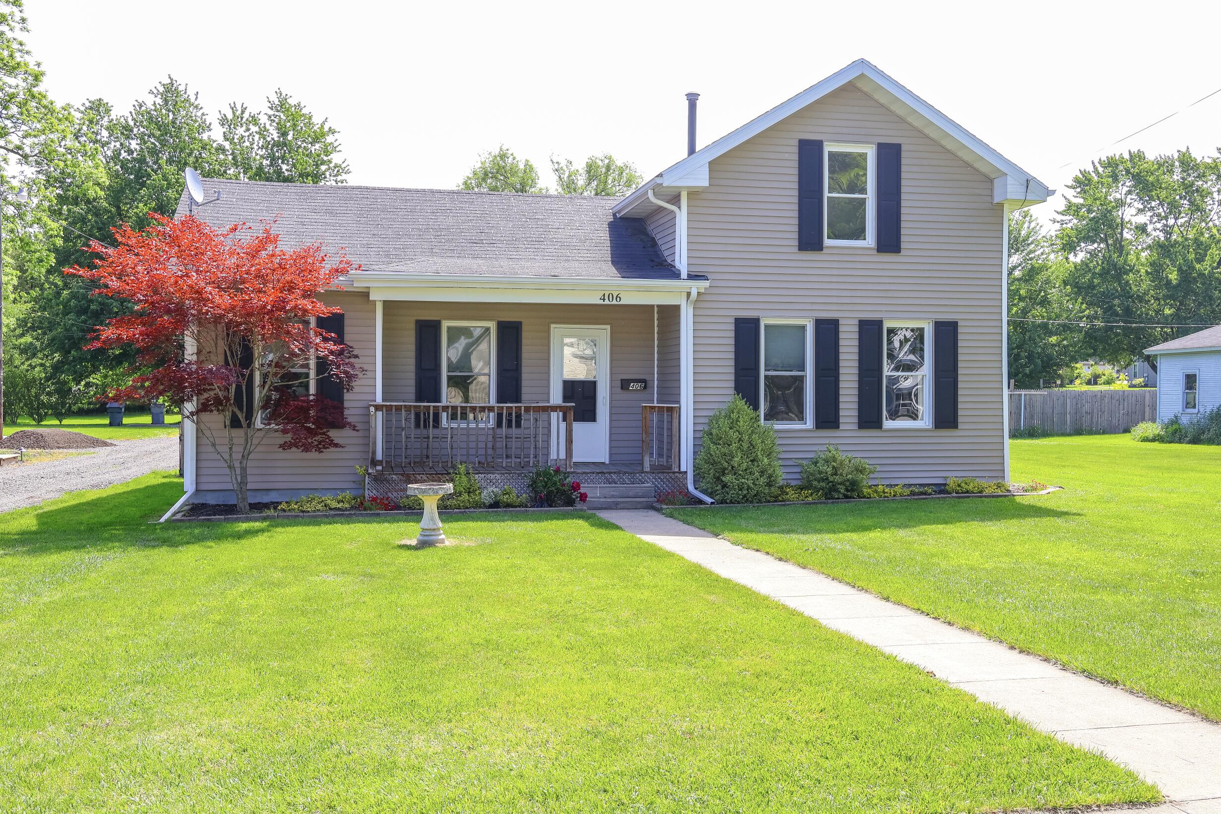 406 N Elm Street