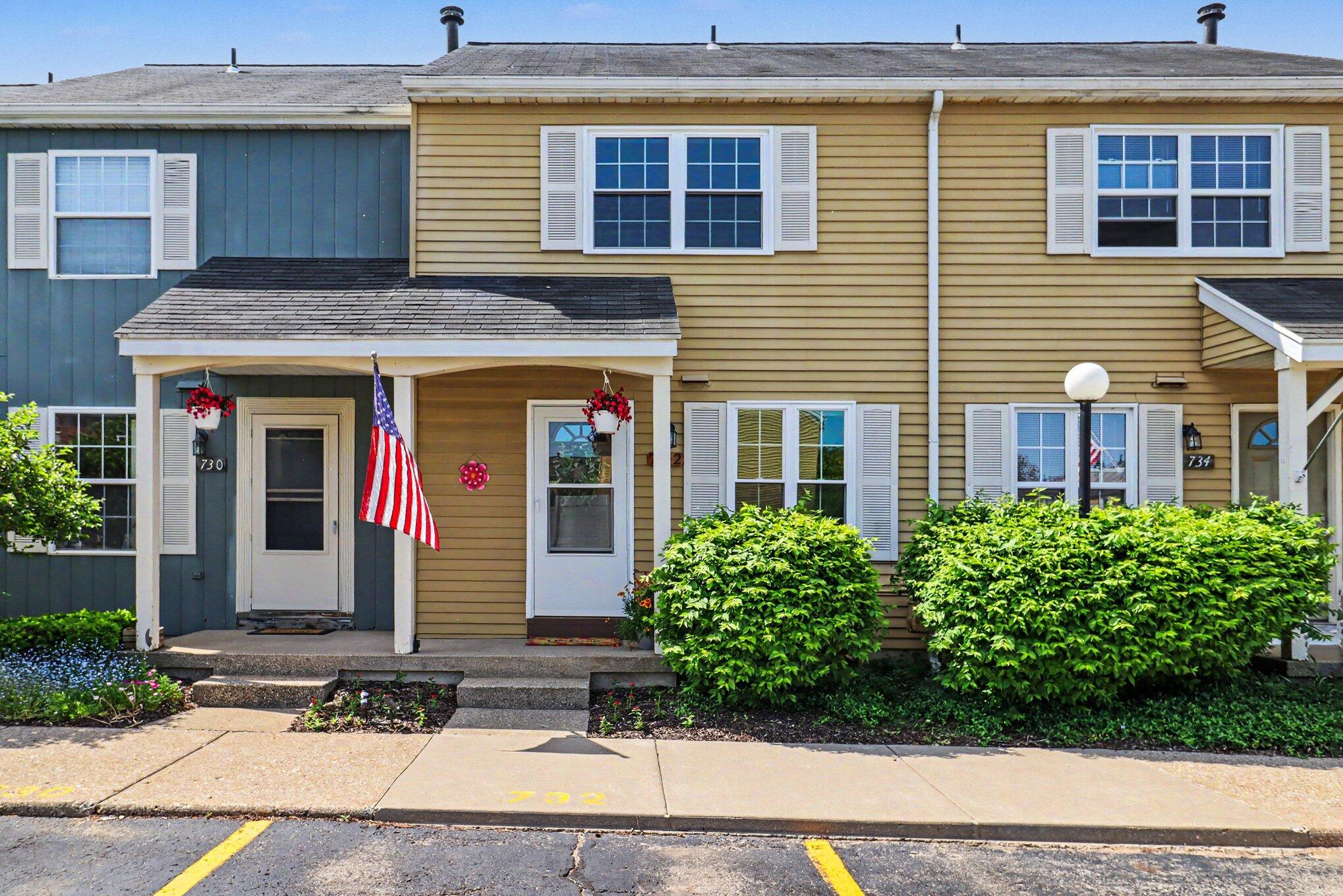 732 Pinckney Court