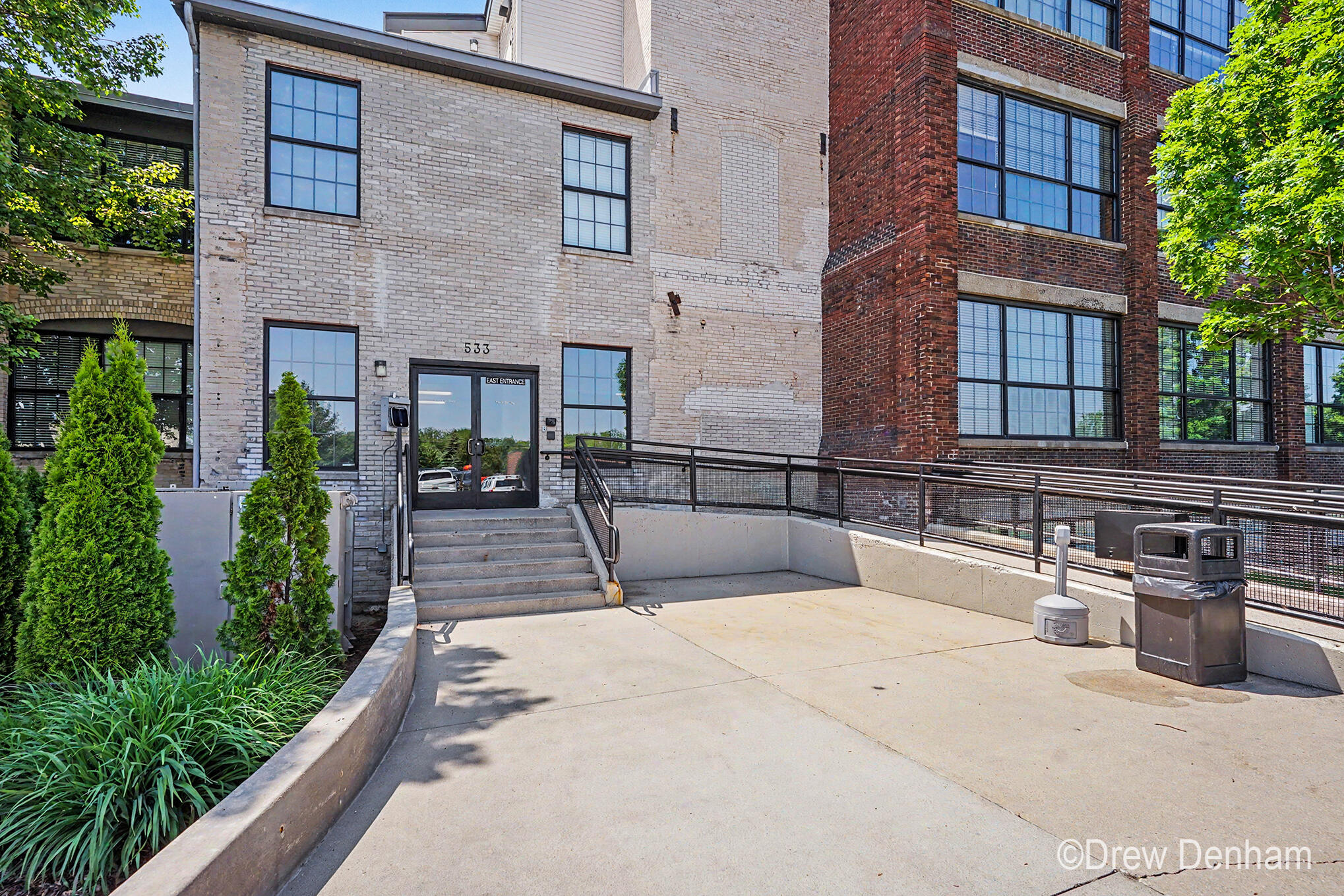 533 Columbia Avenue Unit: 007