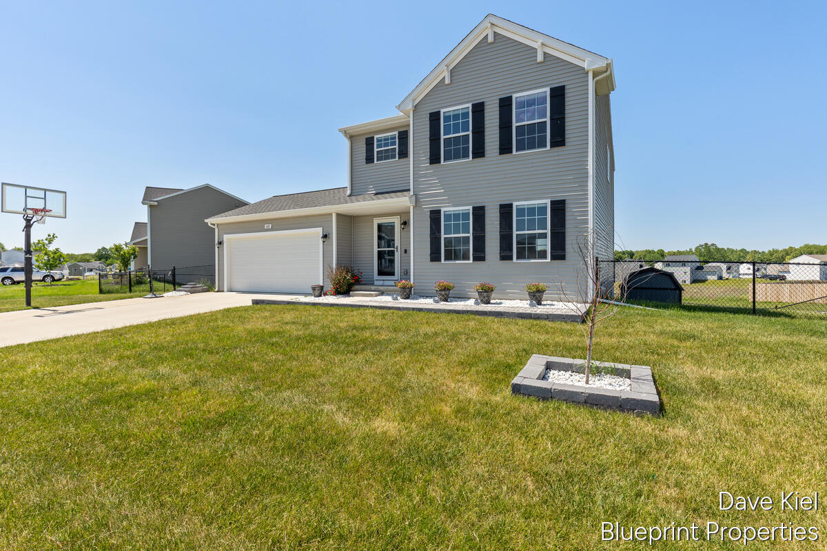 445 Oak View Drive