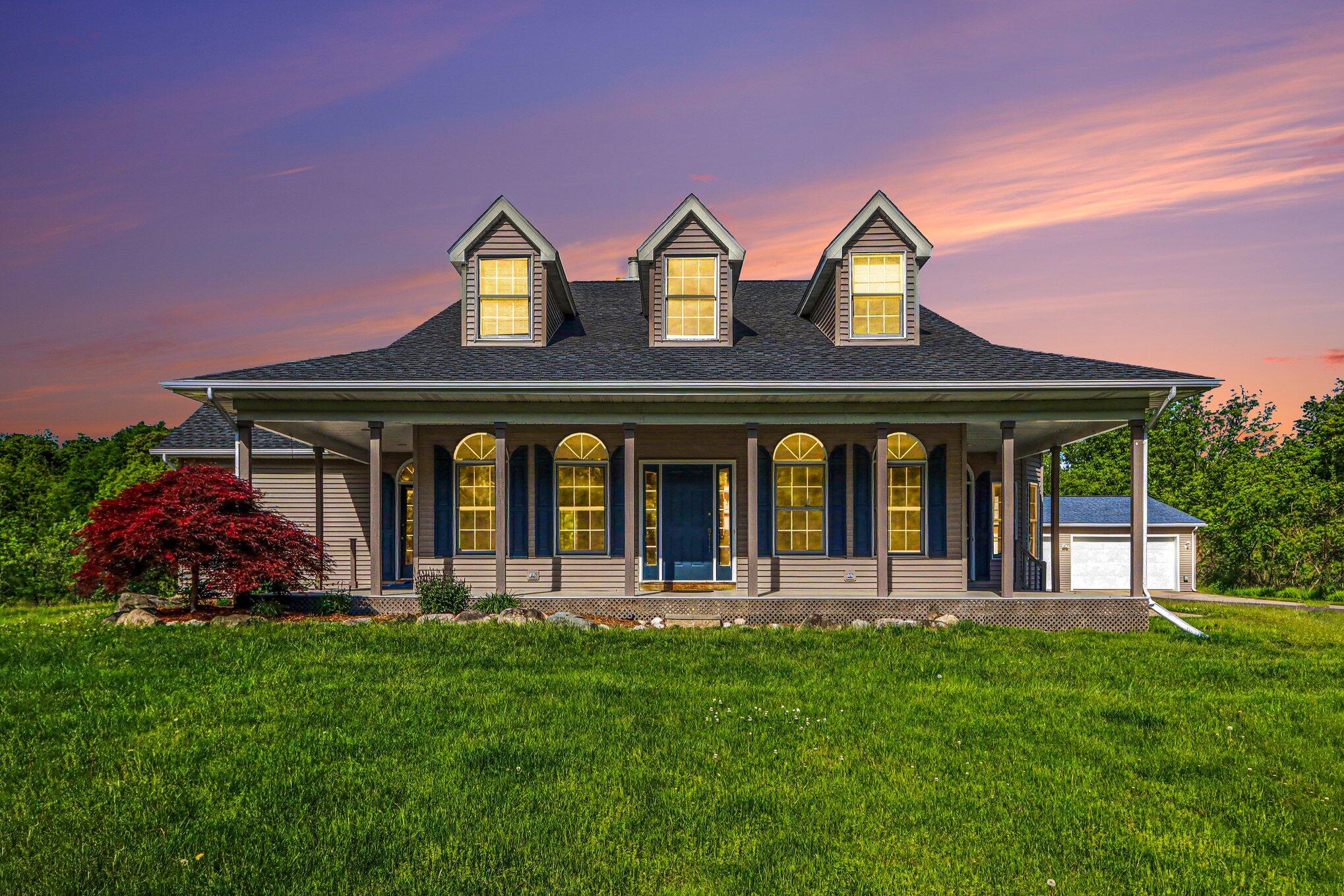 10031 Taplin Lane