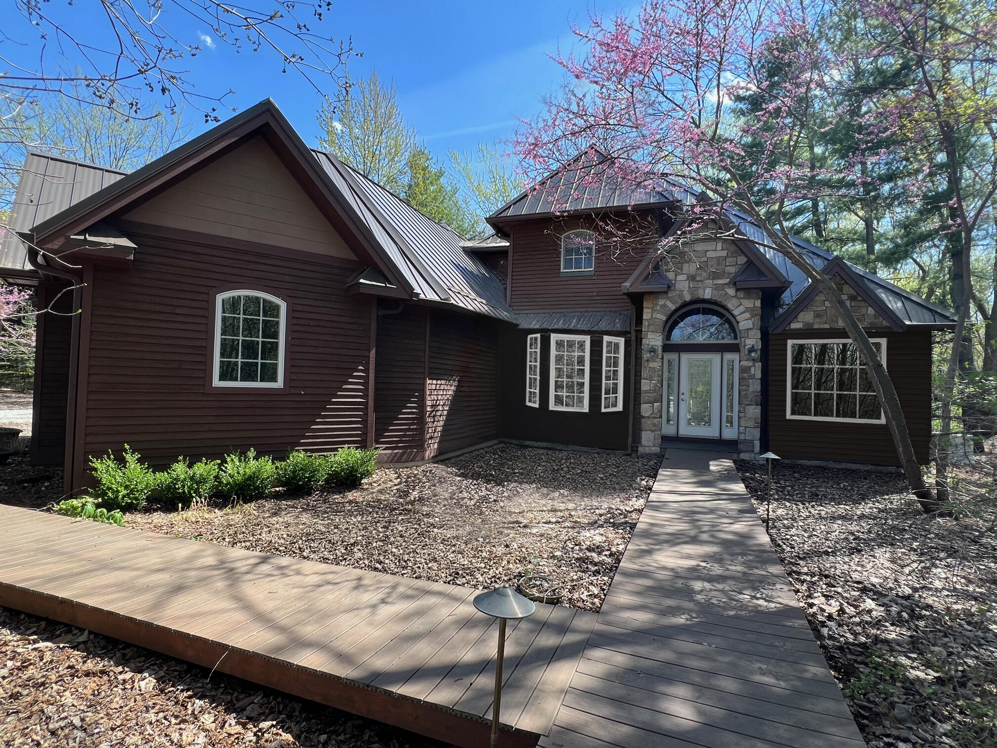 5650 Lily Lane