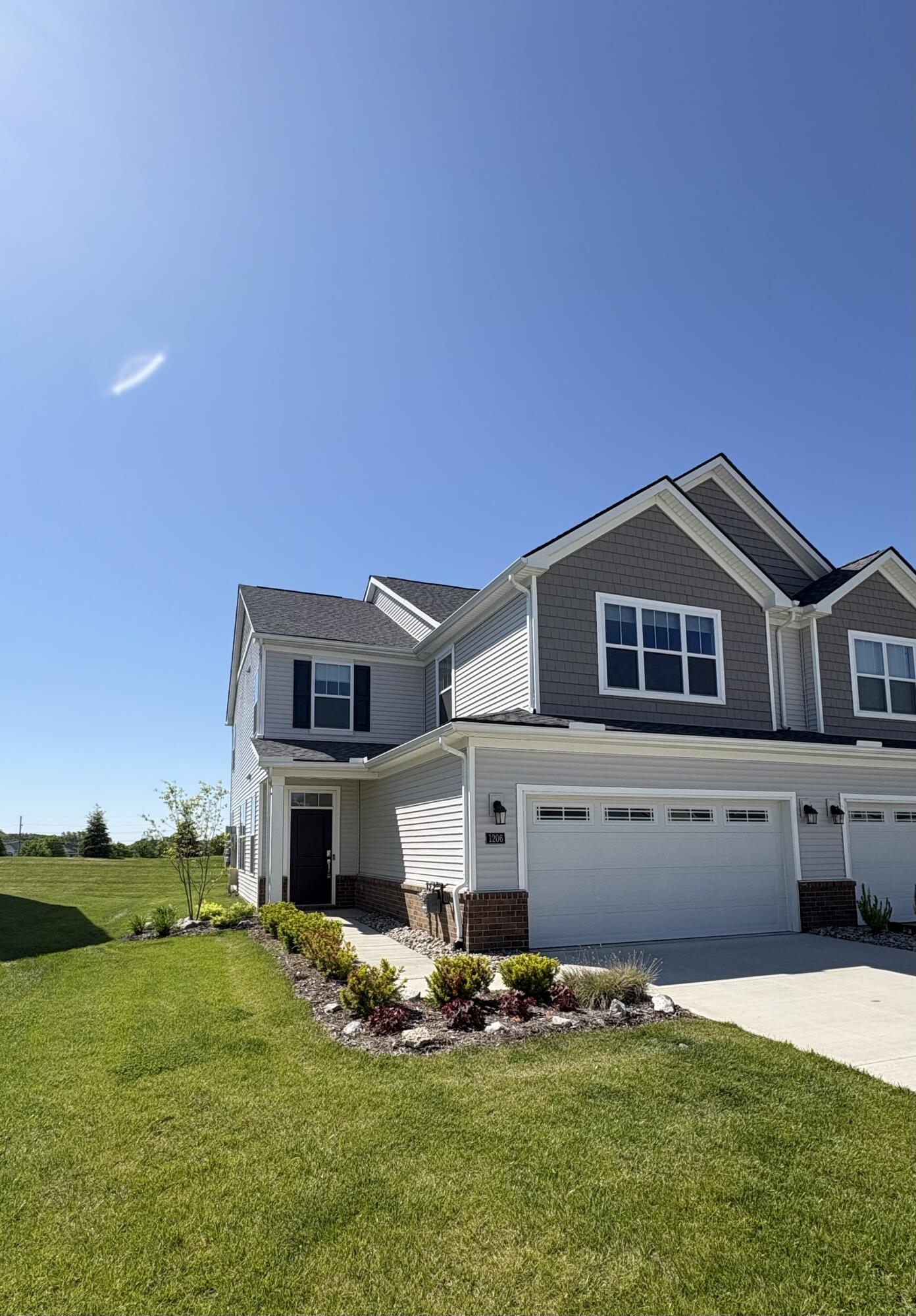 1206 Salt Springs Drive