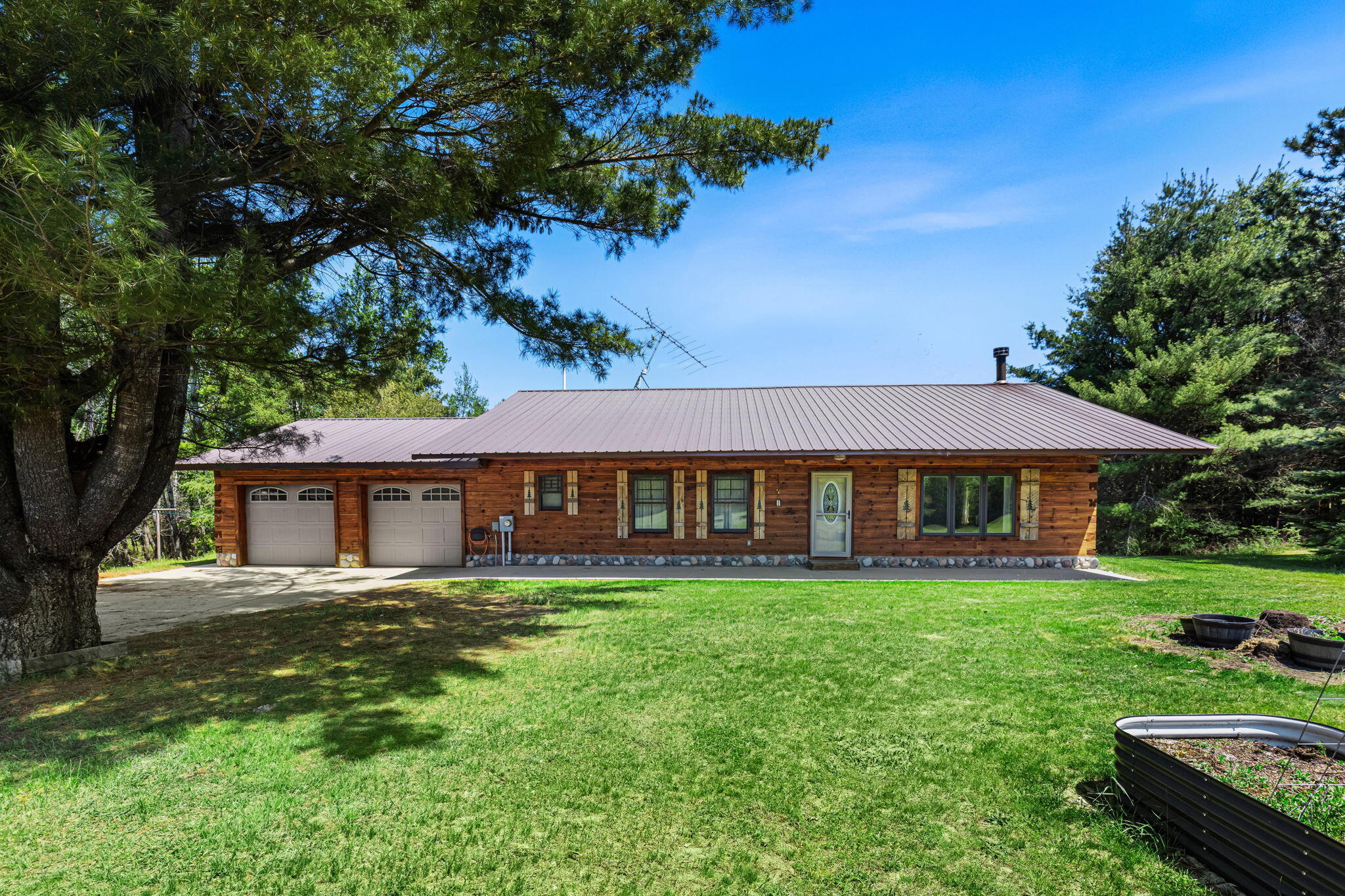 15902 Penesal Road