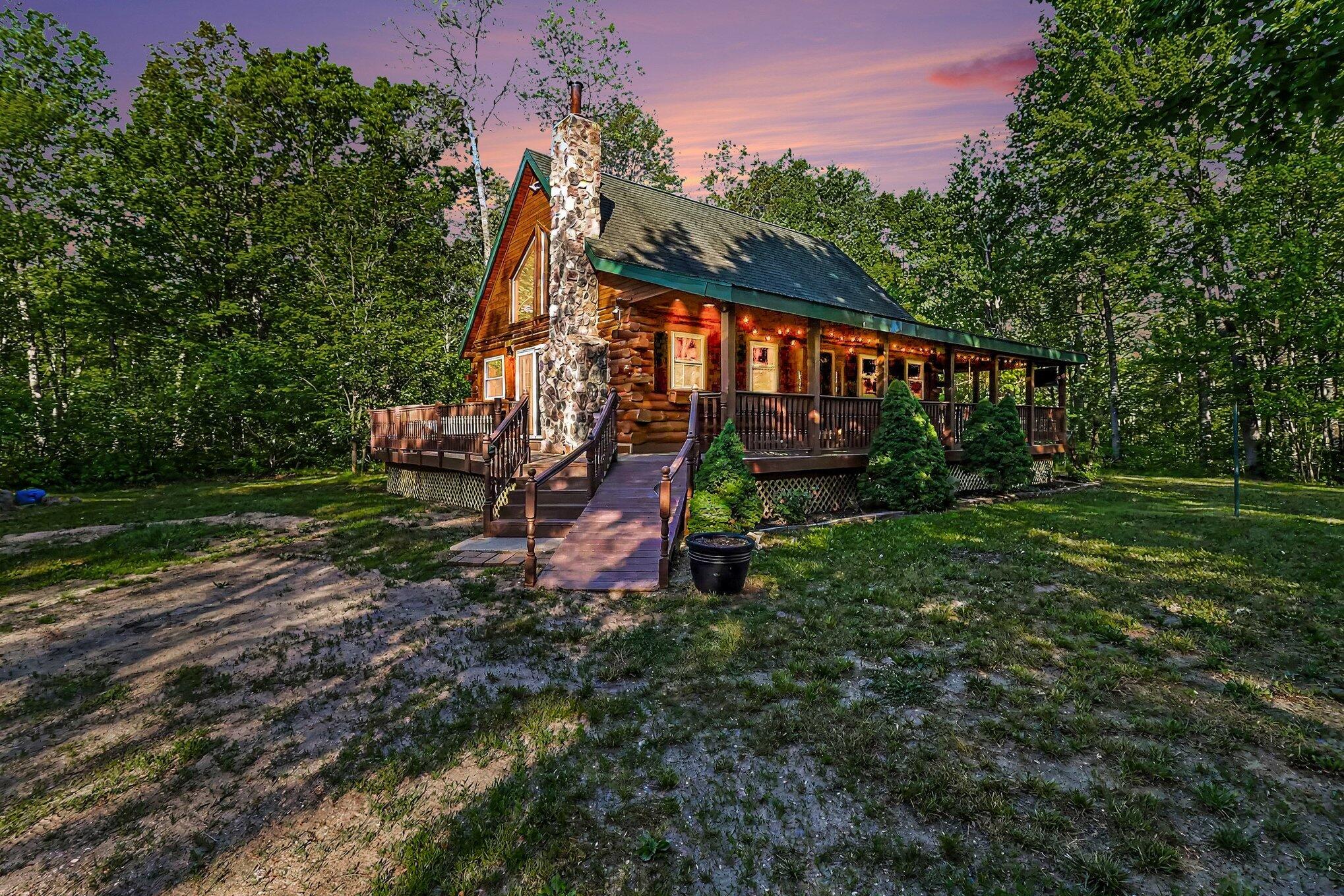 8031 W 3 Mile Road