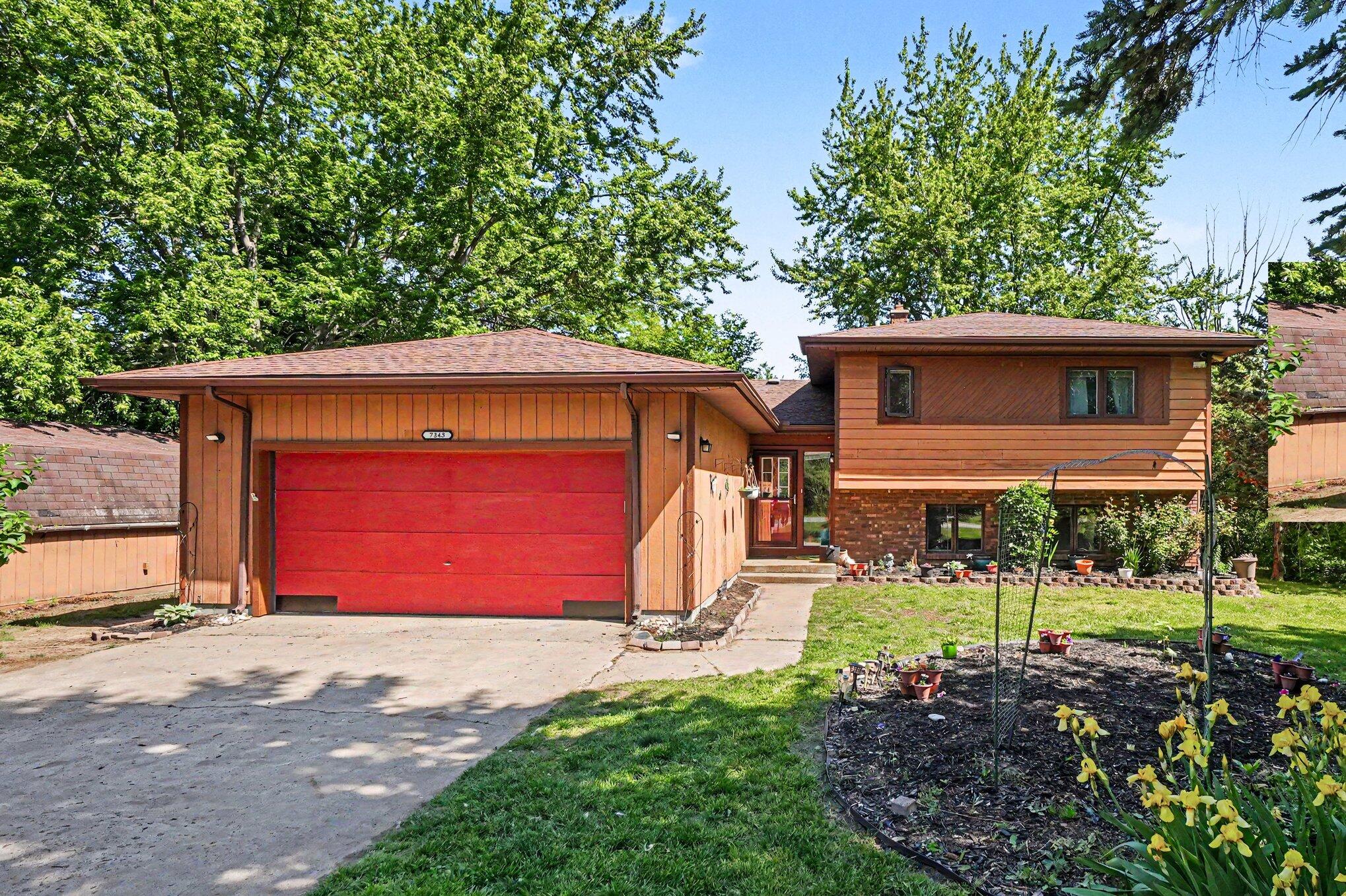7343 Lakeridge Road
