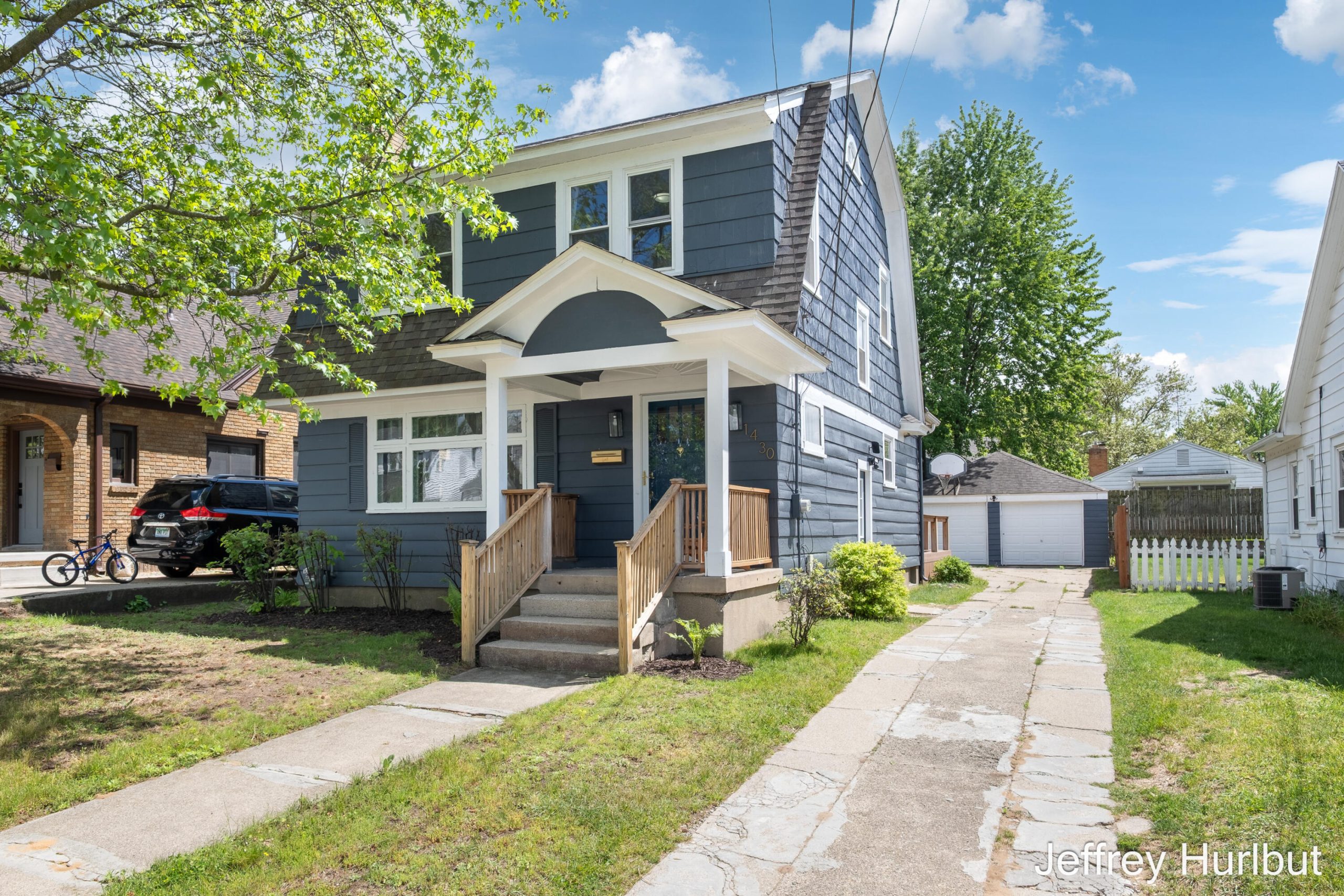 1430 Johnston Street SE