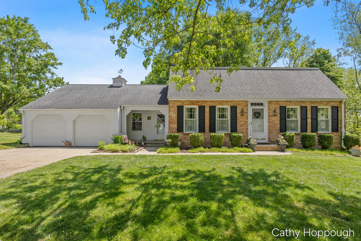 752 Ridgewood Drive