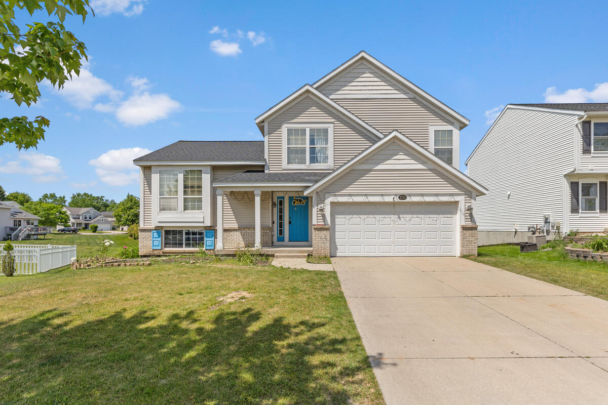 3711 Cedar Landing Drive SE