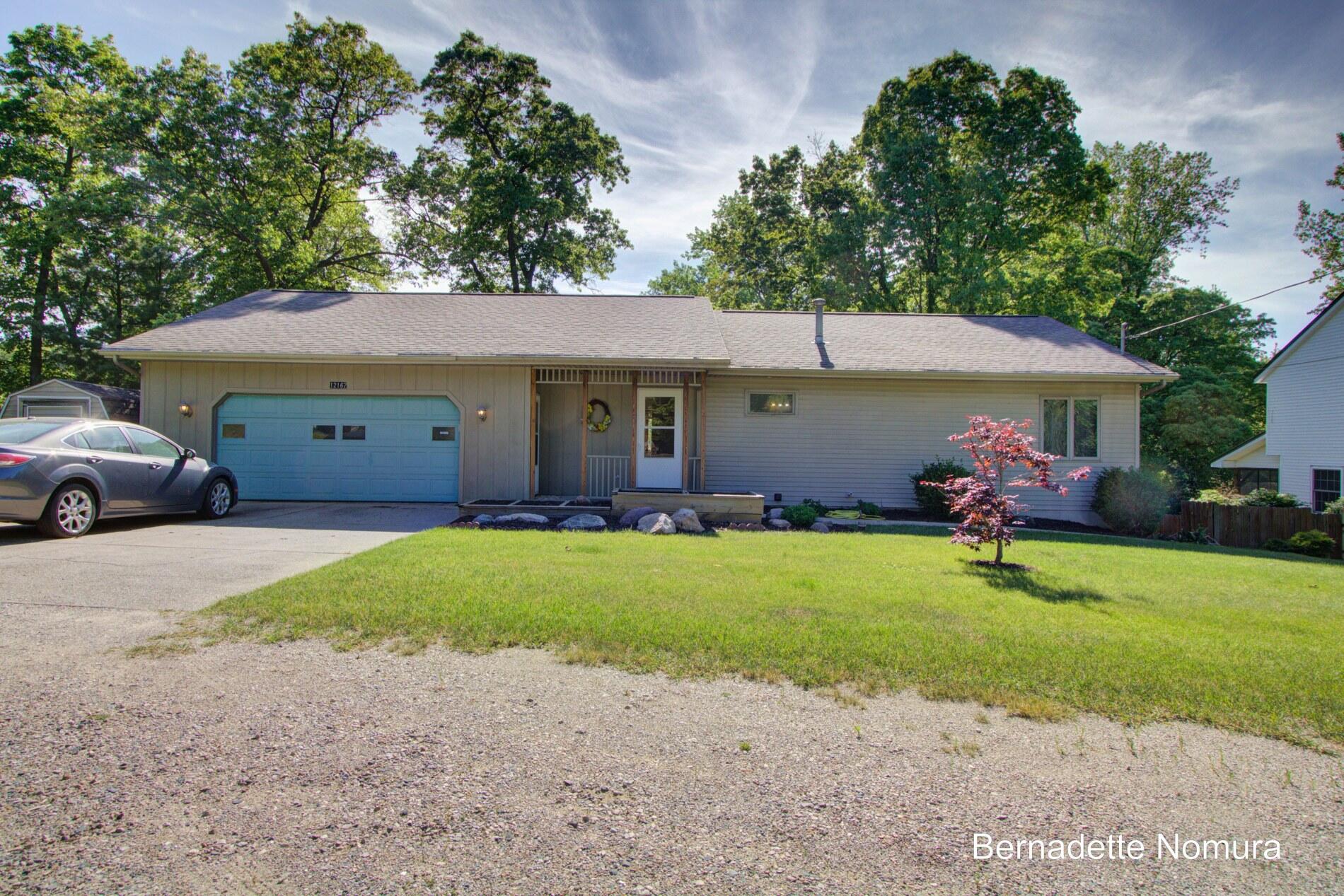 12167 Reyburn Drive NE