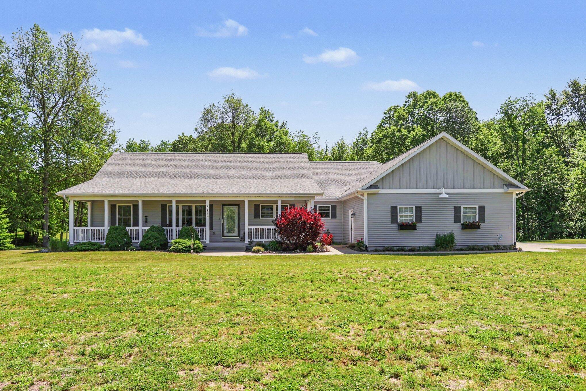 8436 2 1/2 Mile Road