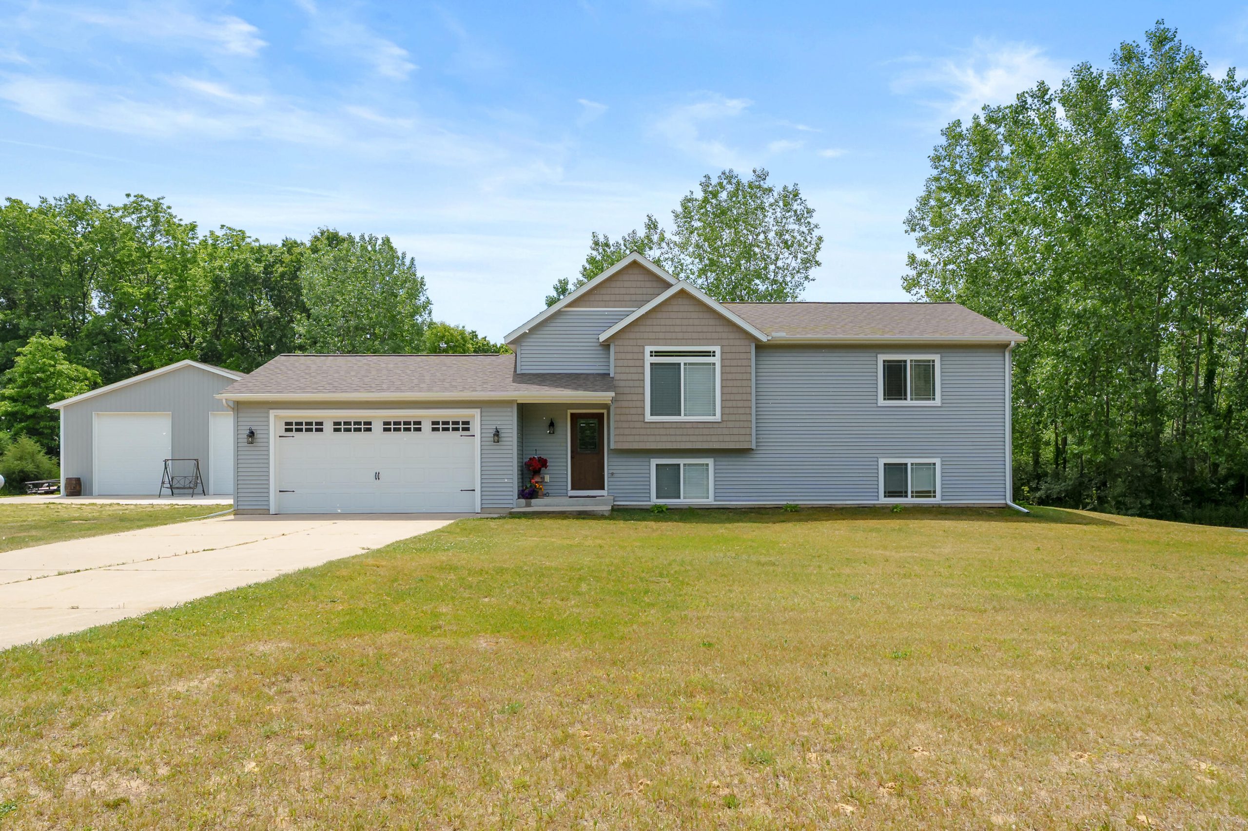 25427 Chaty Lane
