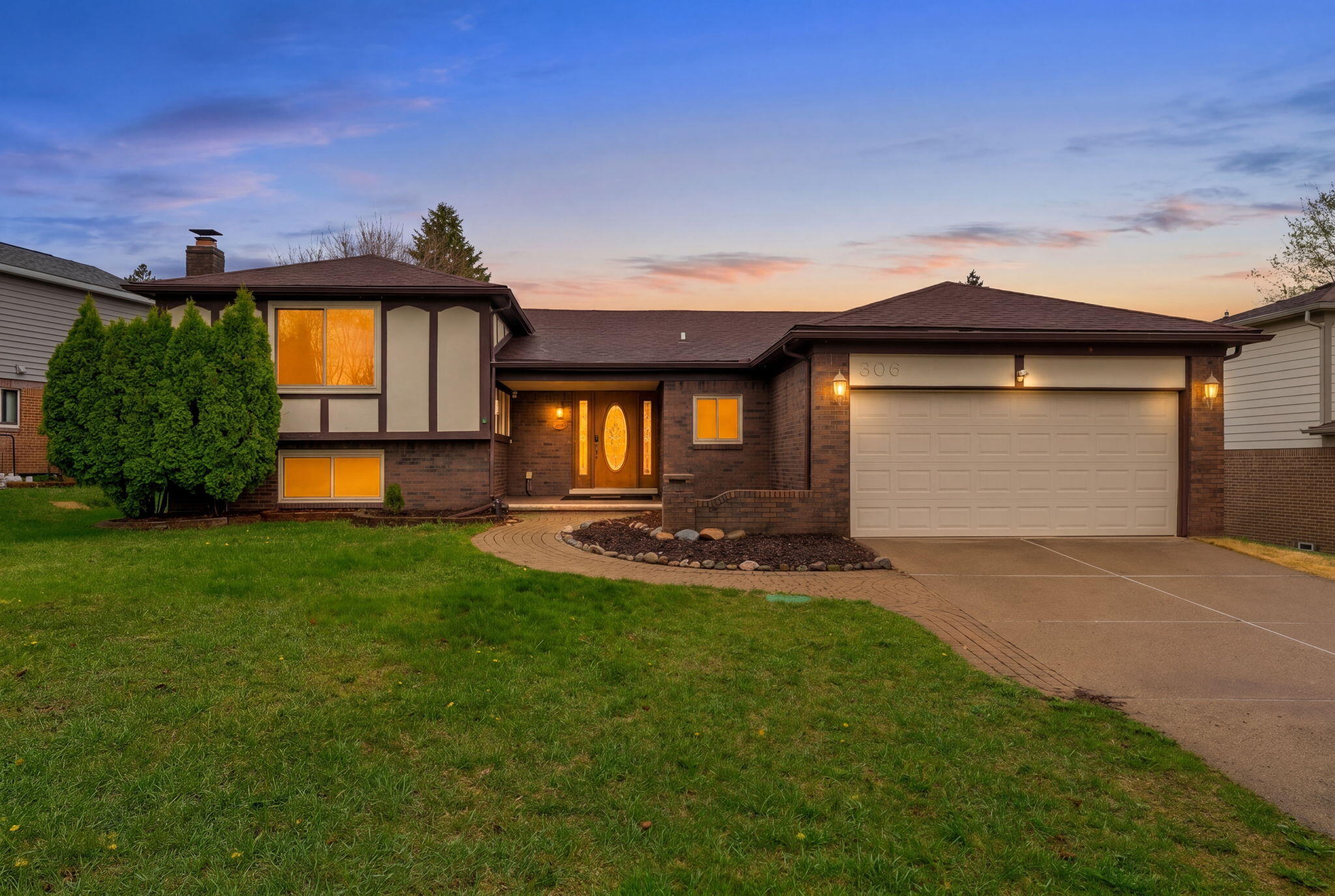 306 Antoinette Drive