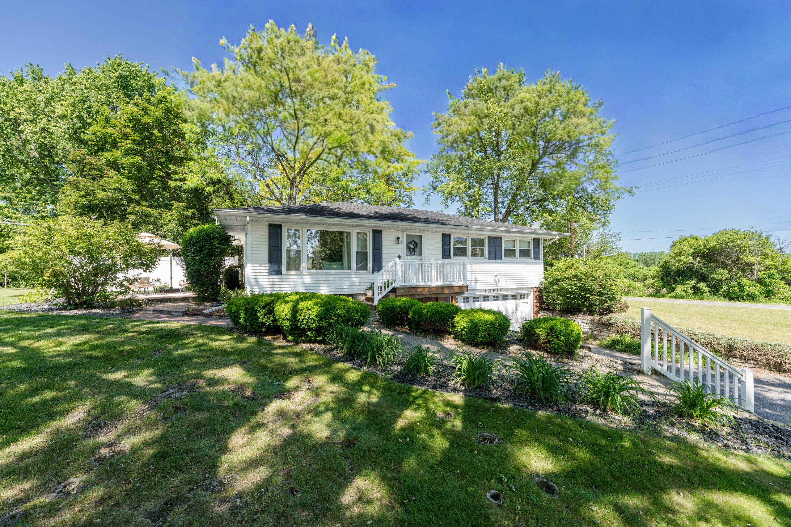 12611 15 1/2 Mile Road