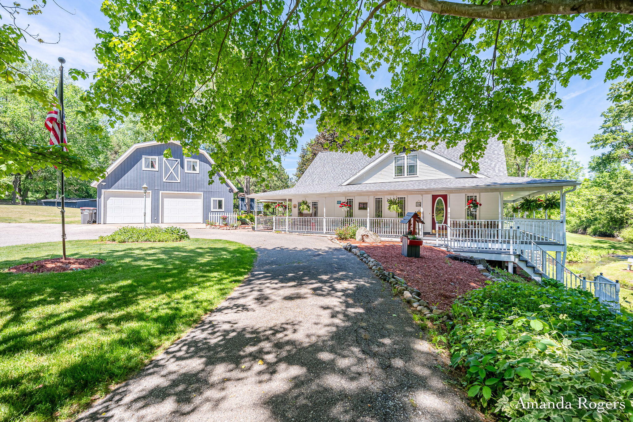 2295 Fallasburg Park Drive NE