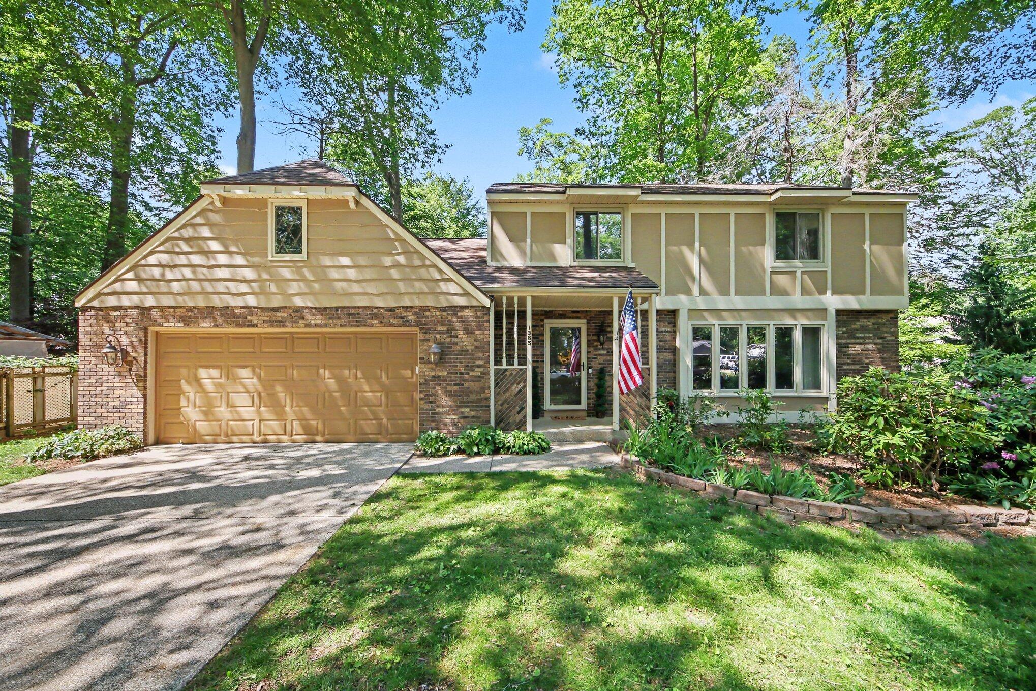 1365 Seminole Drive