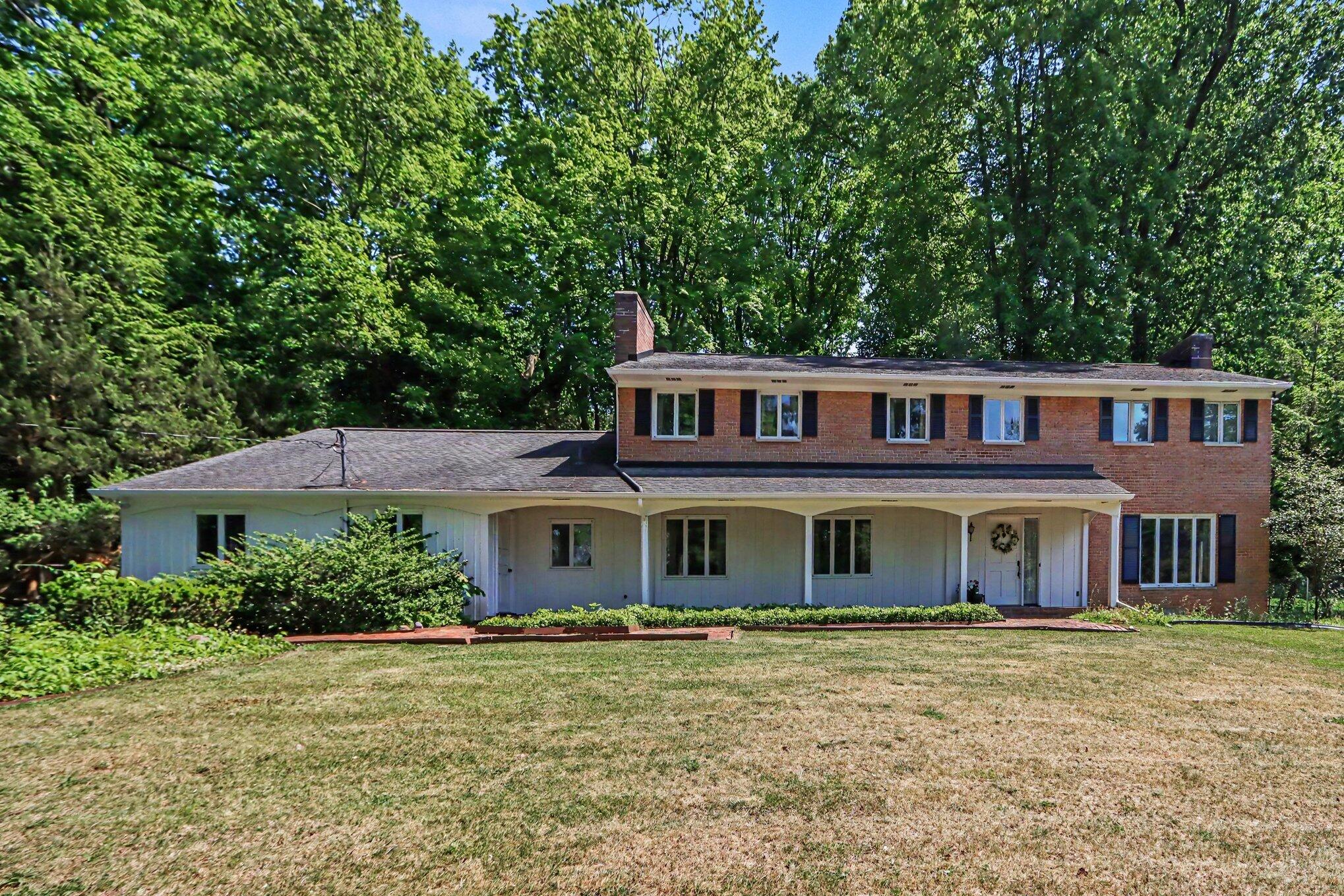 5453 Glen Harbor Drive