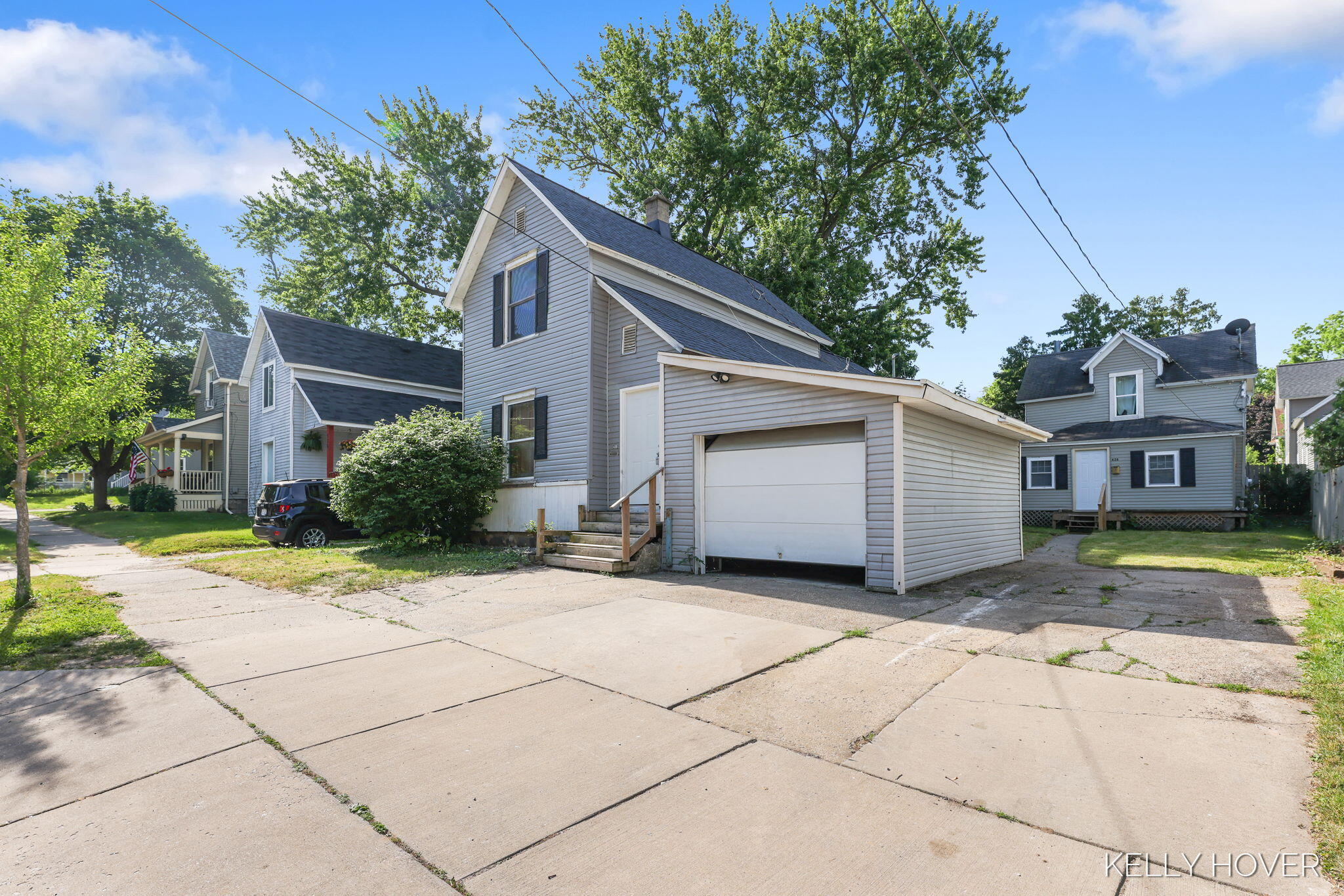 428 & 430 Fernando Street NE
