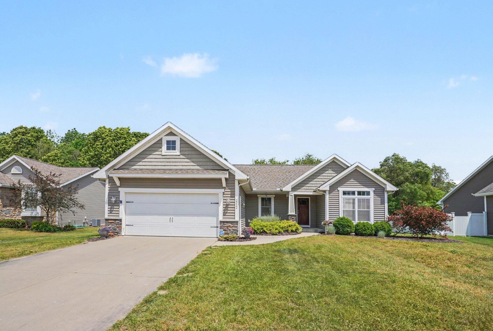 2212 Oakland Farms Trail