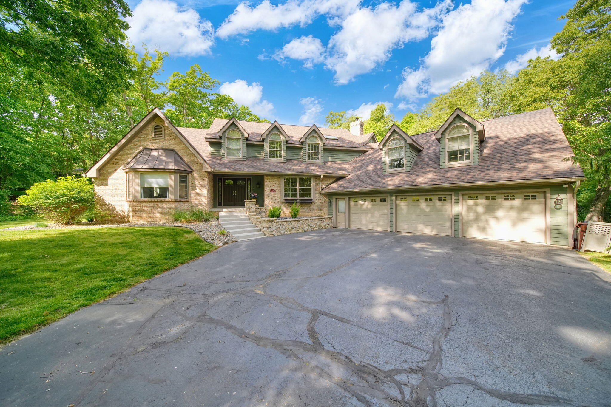 5030 Stone Oak Drive