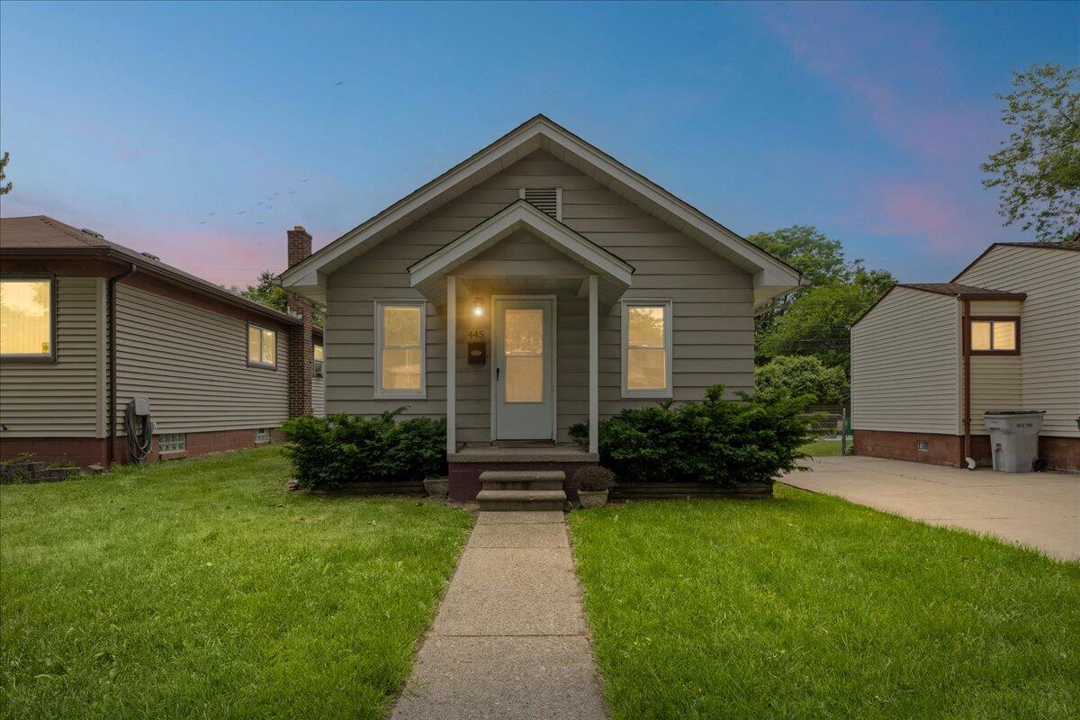 445 W Milton Avenue