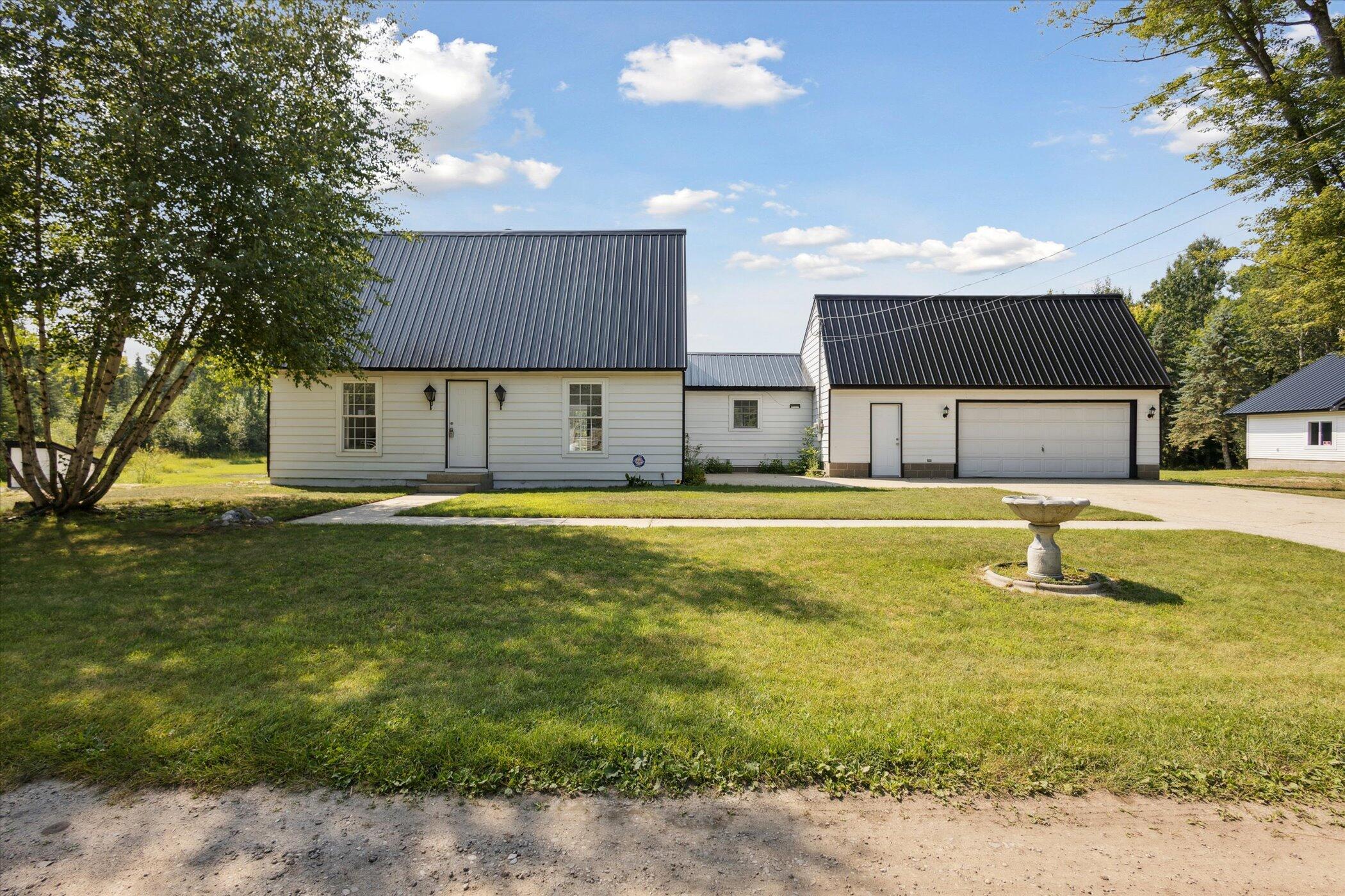 3441 Townline Road N