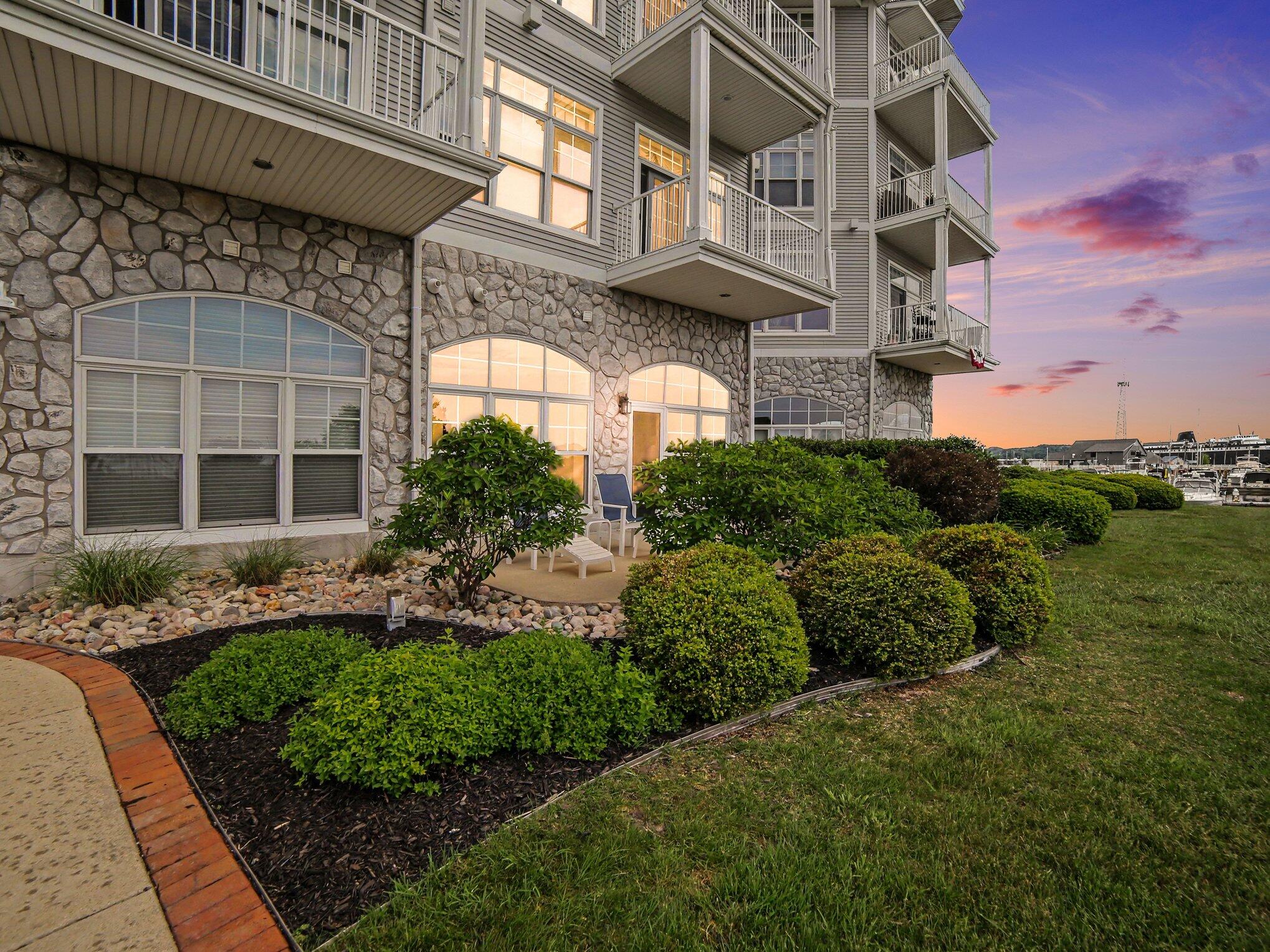 300 S Rath Avenue Unit: 22
