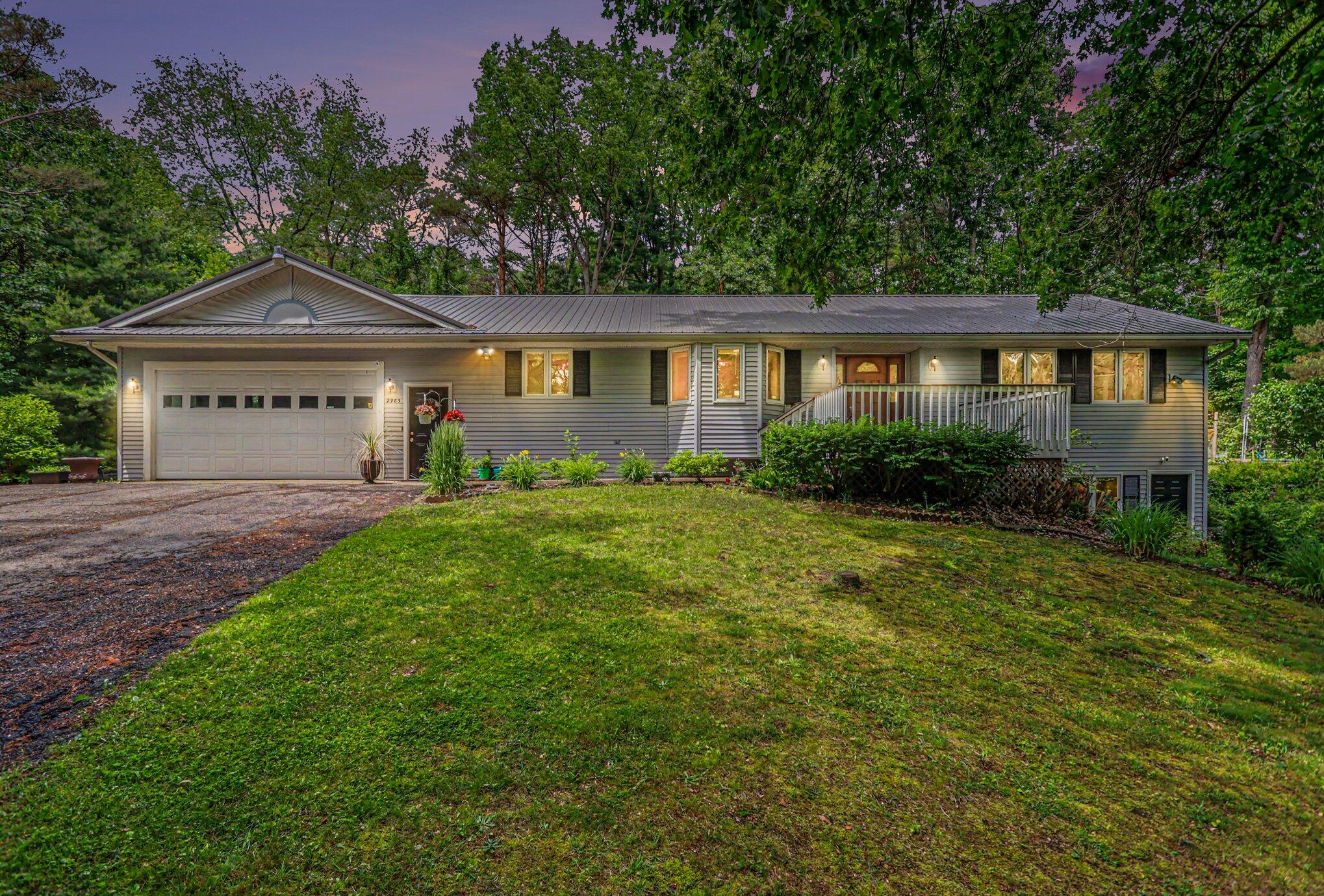 2985 W Kirby Road
