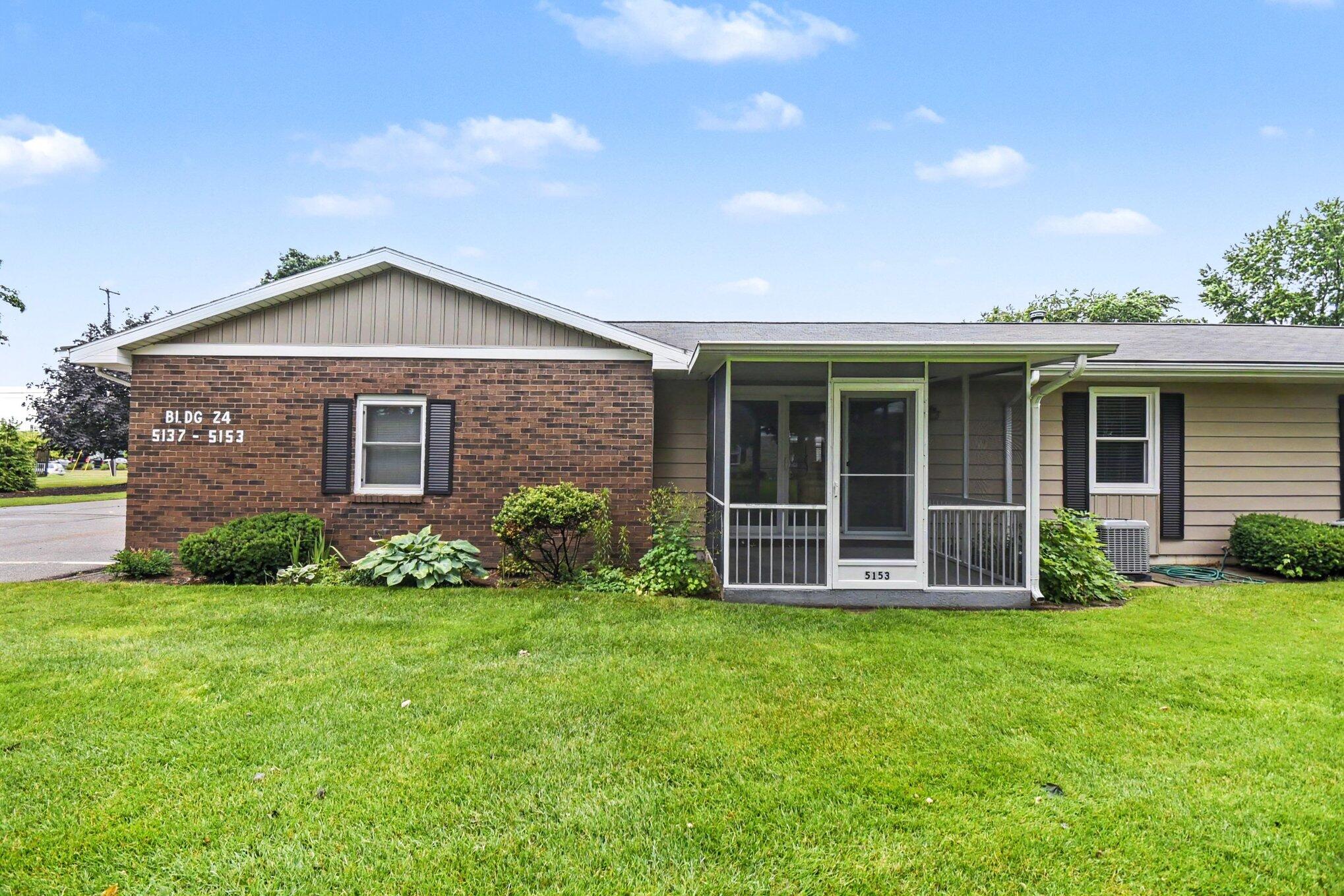 5153 Southglow Court SE Building: 59