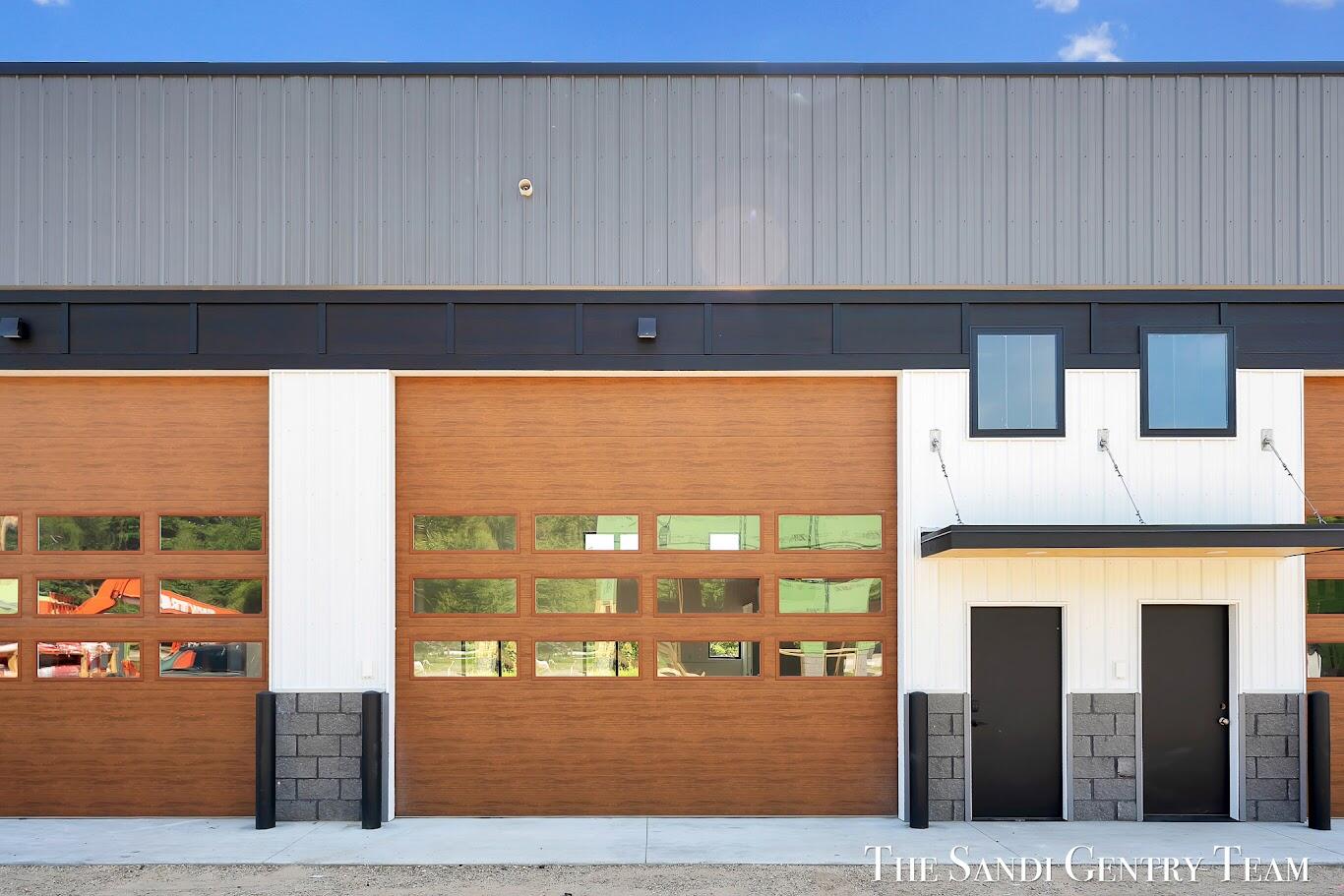 1500 Kooiman Avenue Unit: 9