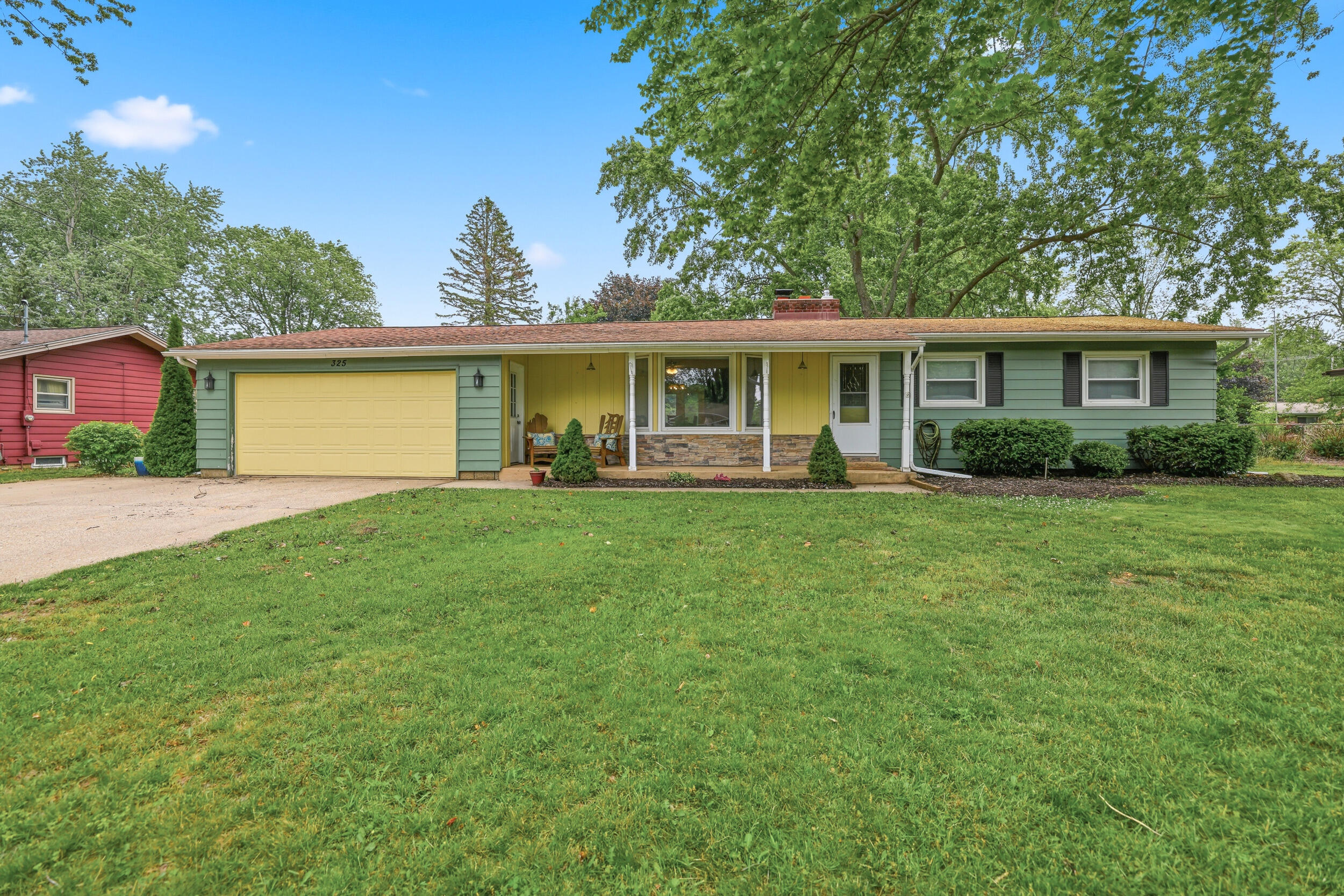 325 N 145th Avenue