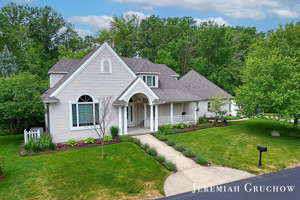 3333 Falcon Bluff Court NE