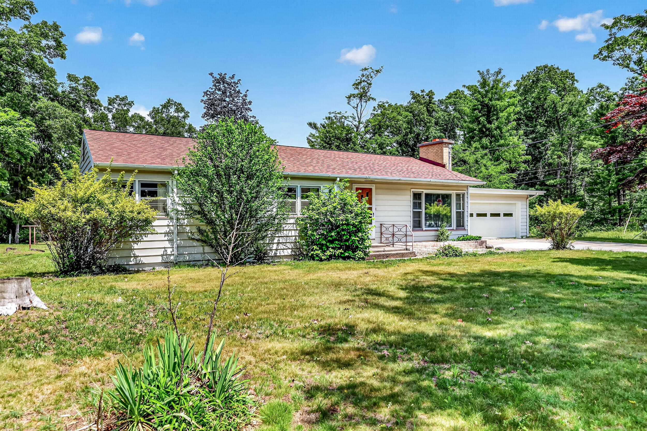4214 W White Lake Drive