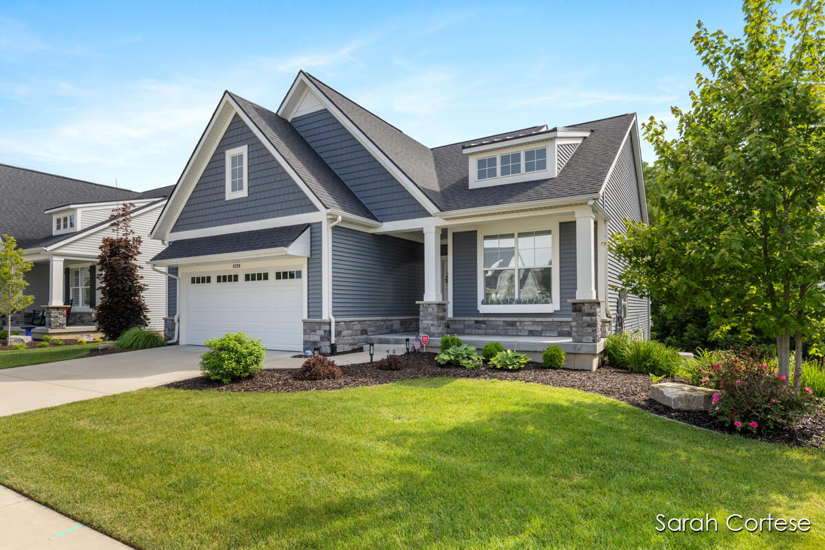 8226 Railview Court SW