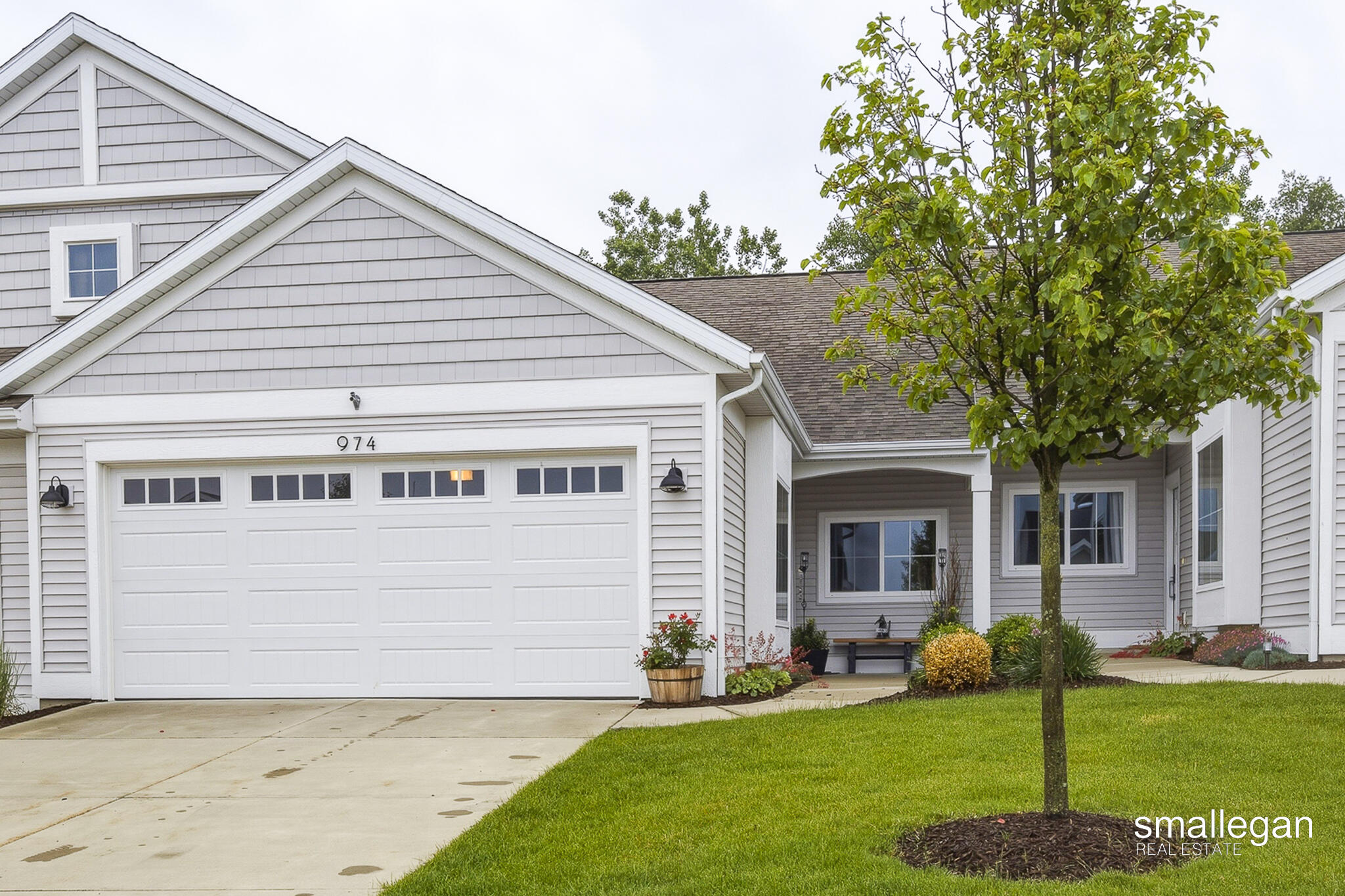 974 Castlebay Way