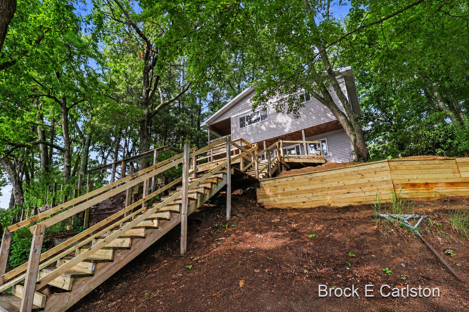 7880 W Lake Road