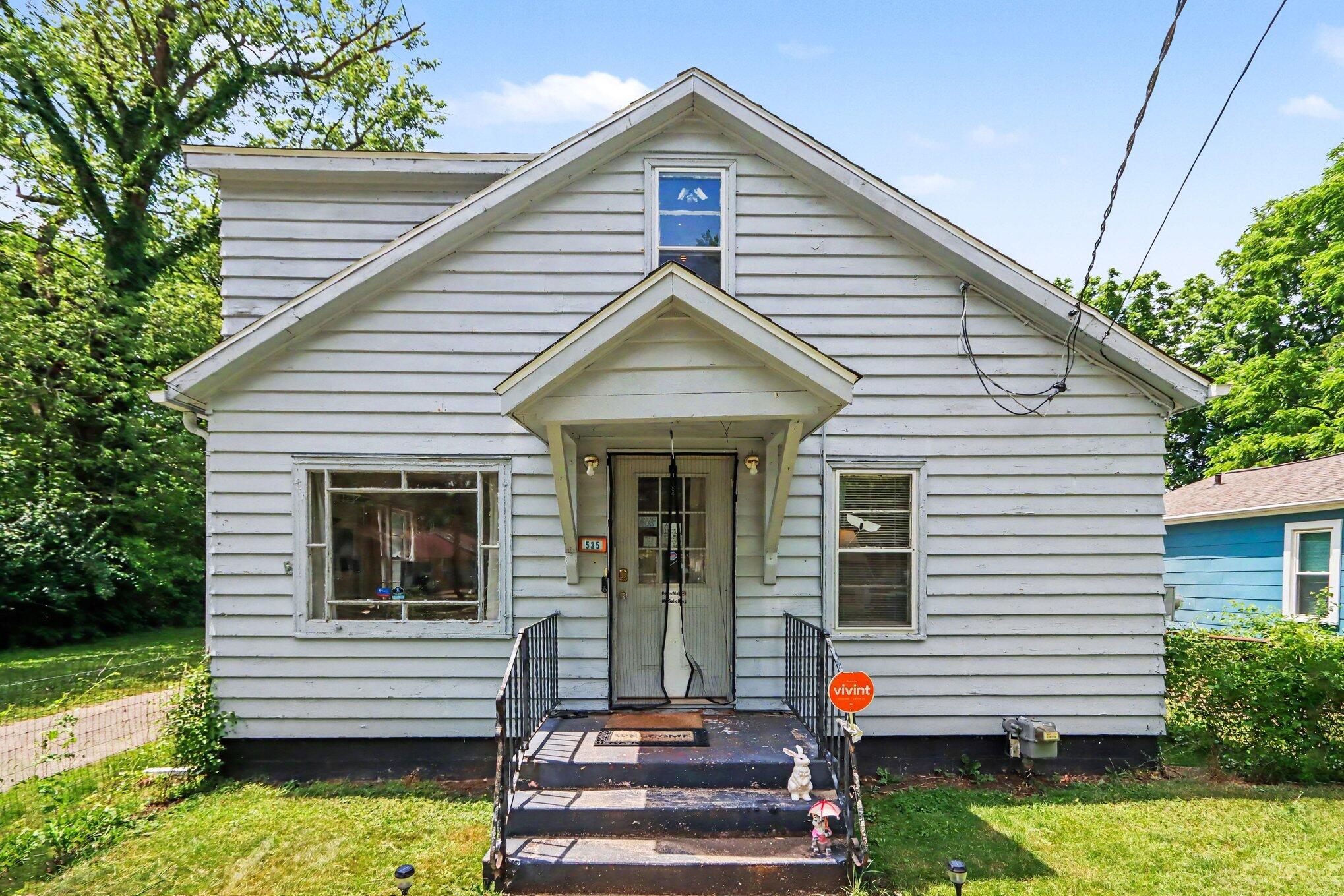 535 Washburn Avenue