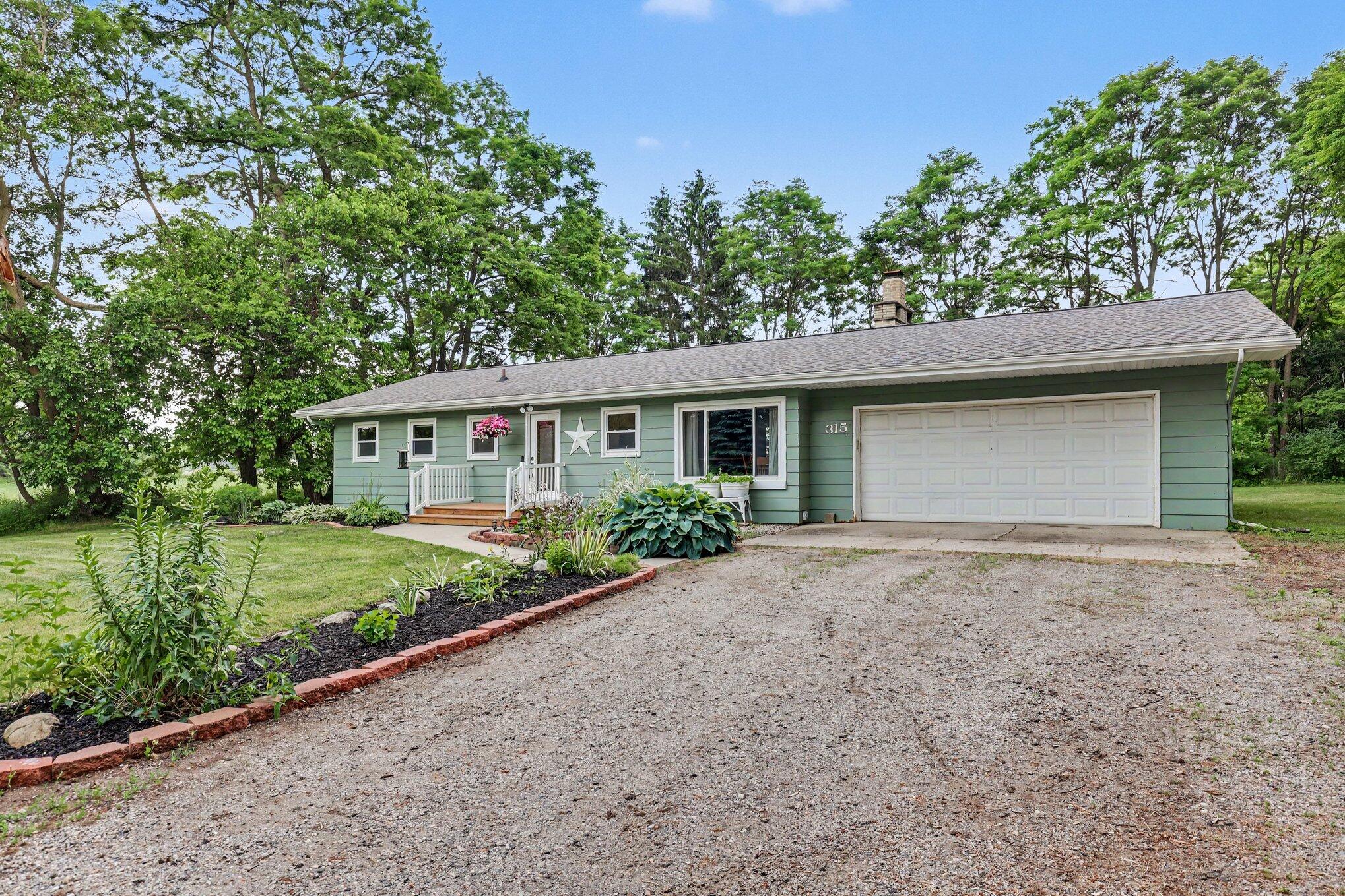 315 W Tuttle Road