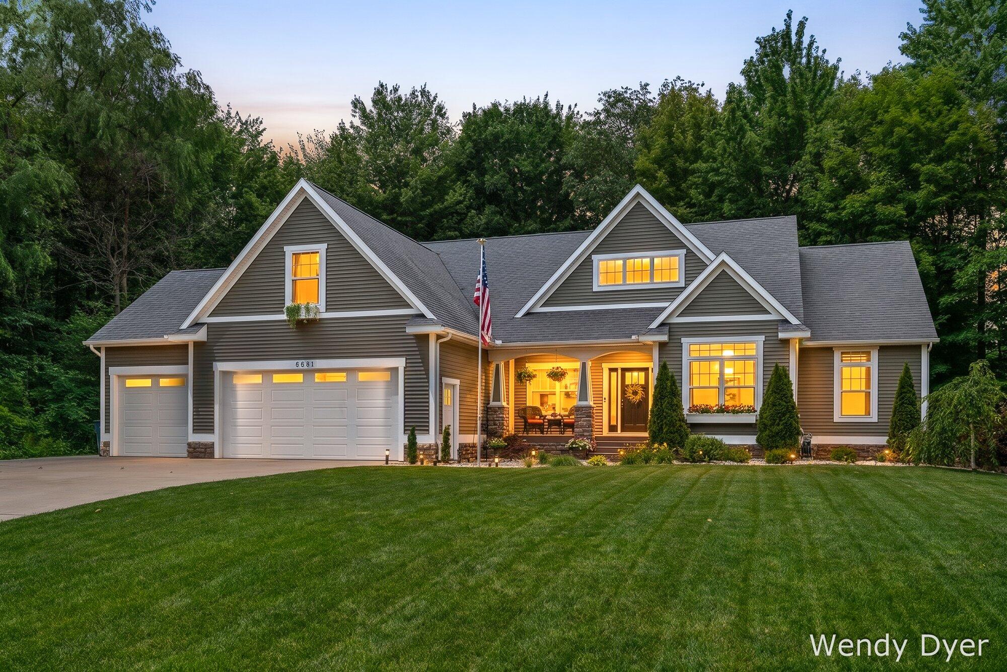 6681 Wood Hollow Court