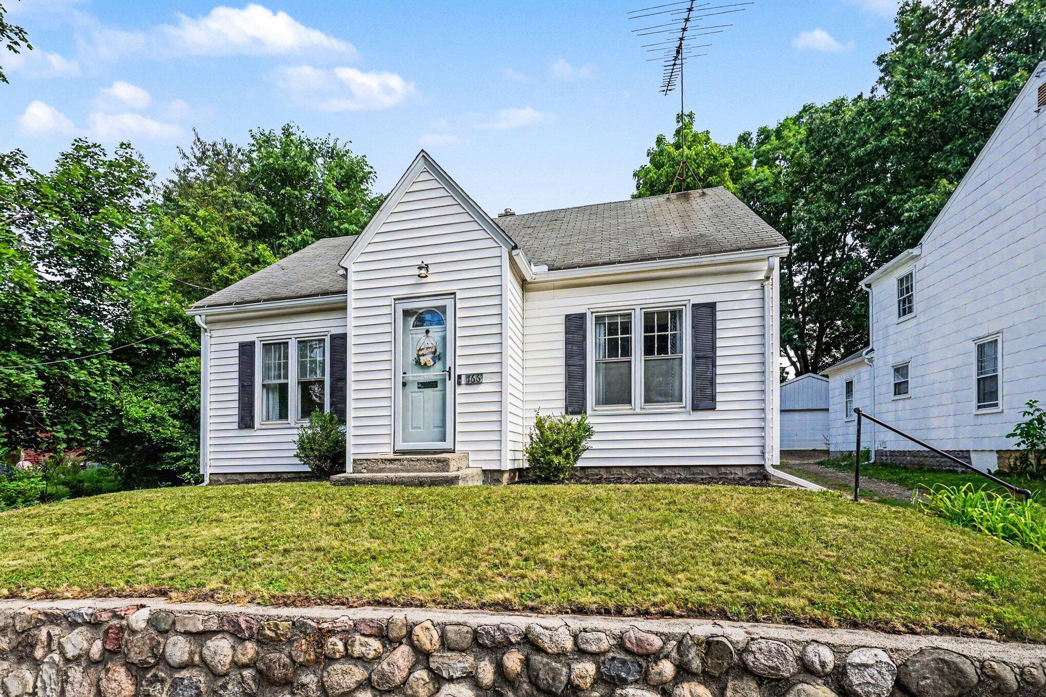 166 Ridgewood Street