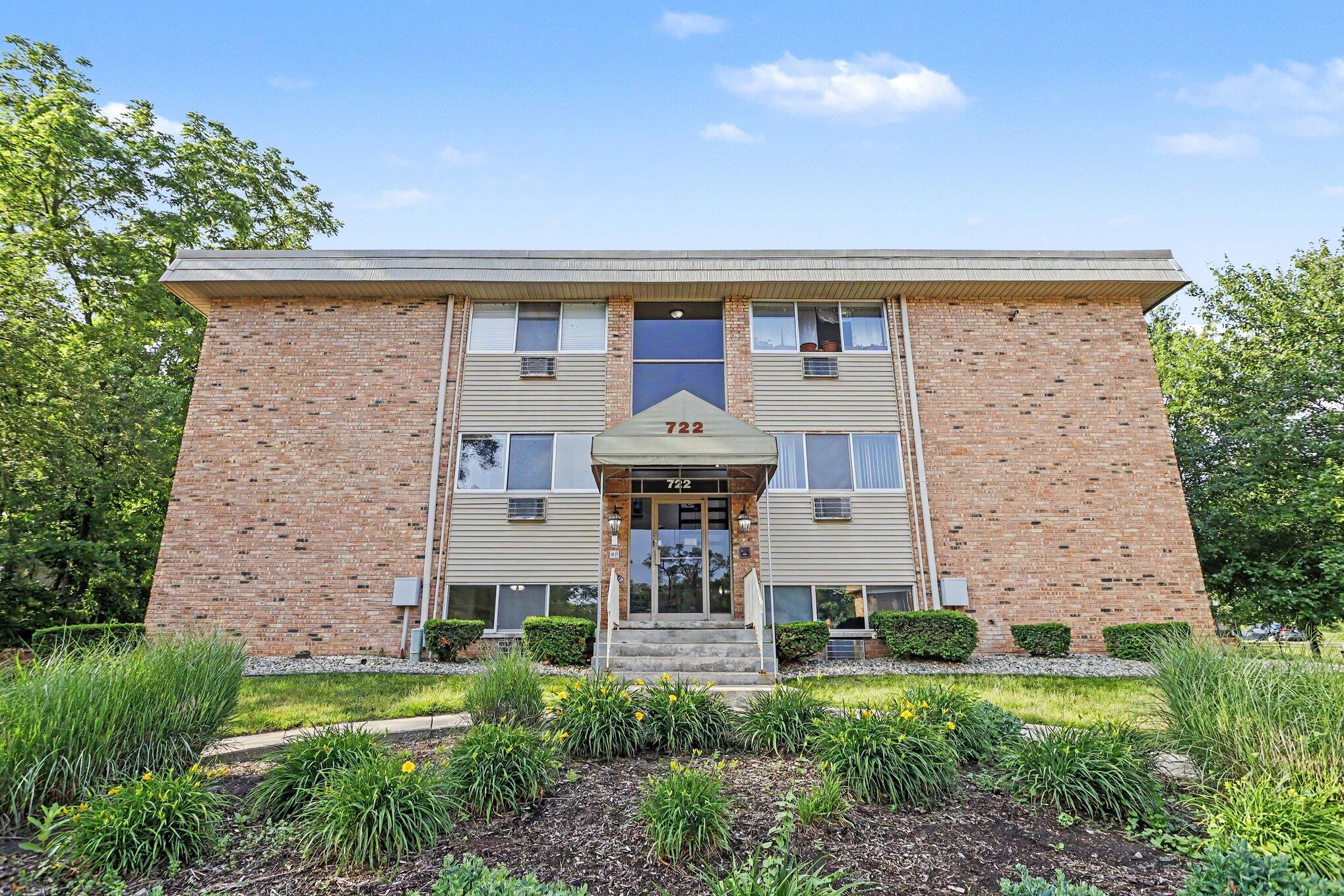 722 W Kilgore Road Building: 722 Unit: 102